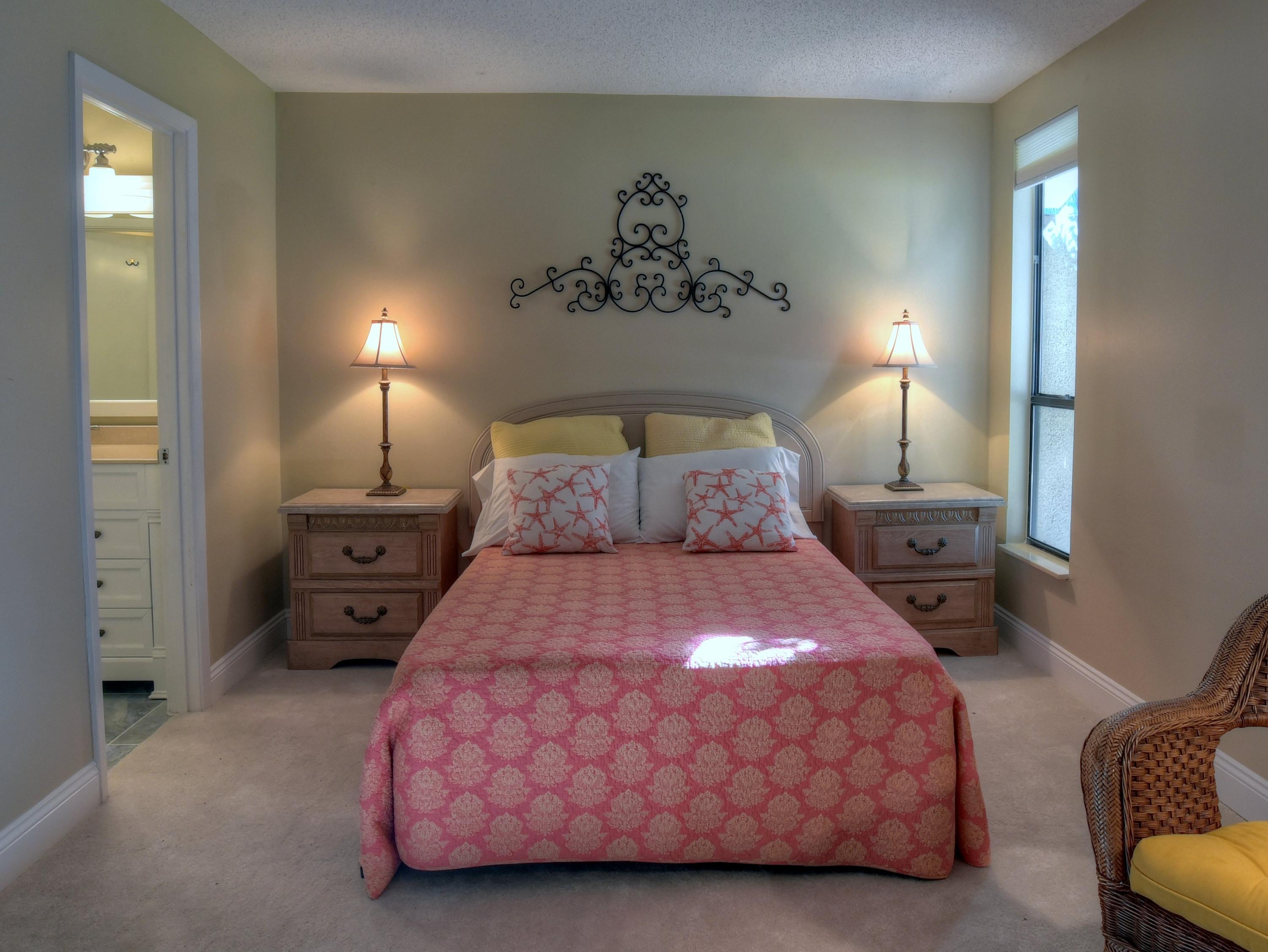 LINKSIDE VILLAGE UNIT 1 - Residential