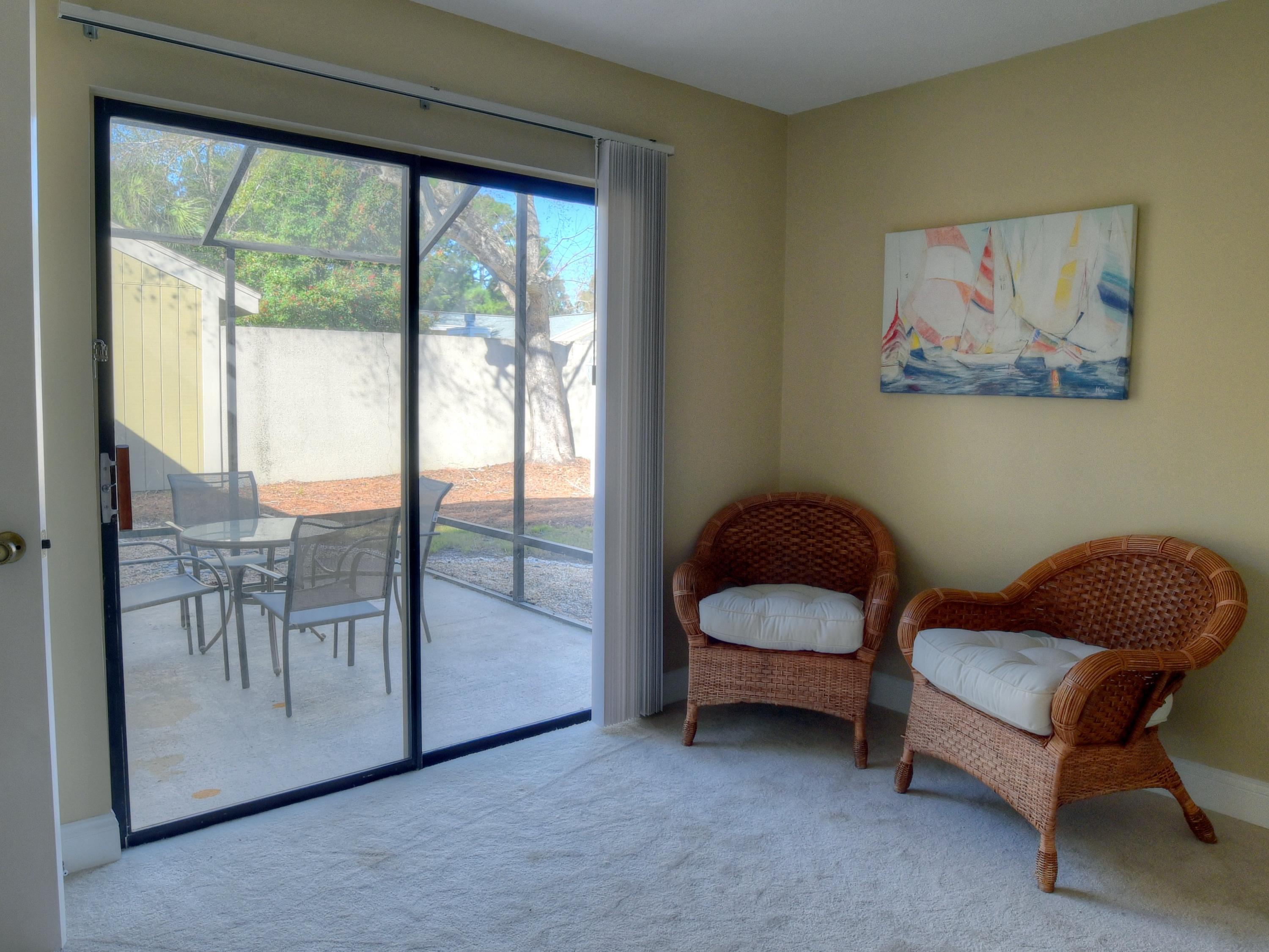 LINKSIDE VILLAGE UNIT 1 - Residential