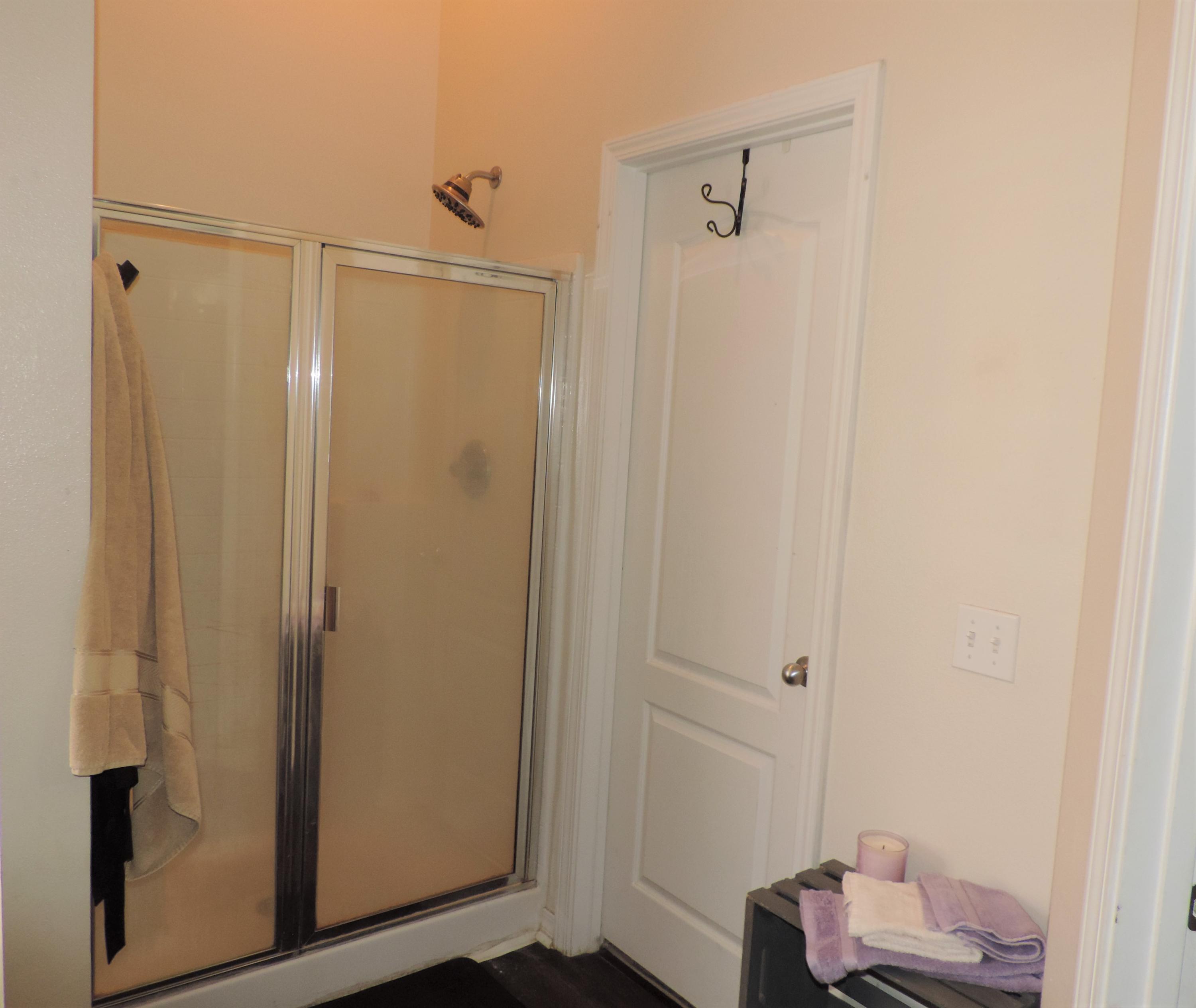 SANDY RIDGE ESTATES - Residential