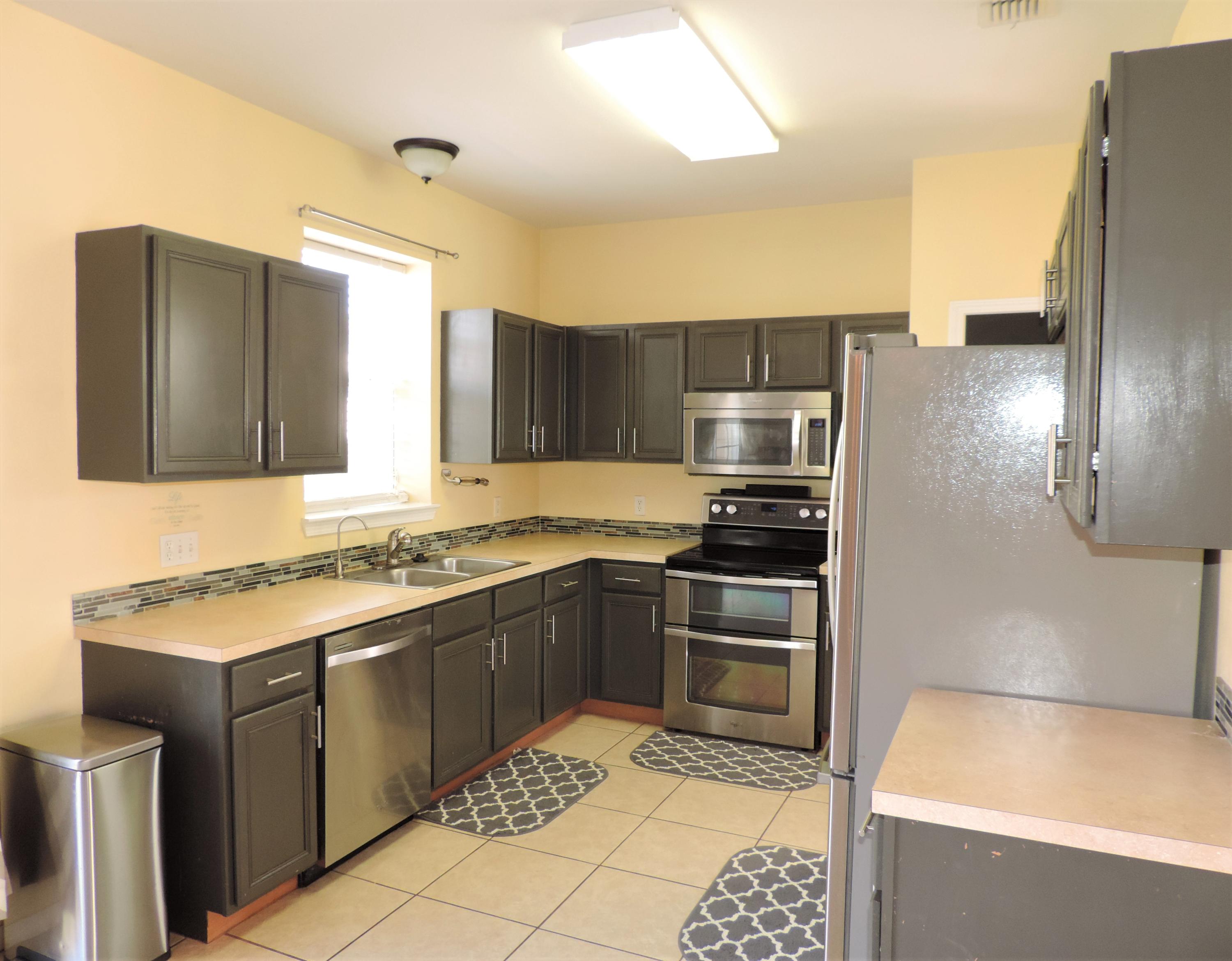 SANDY RIDGE ESTATES - Residential