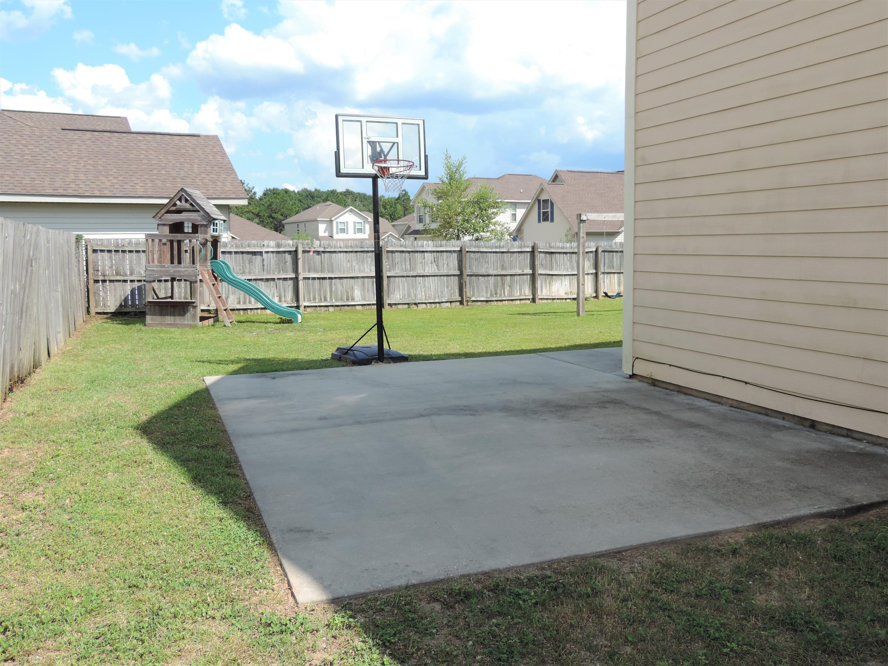 SANDY RIDGE ESTATES - Residential