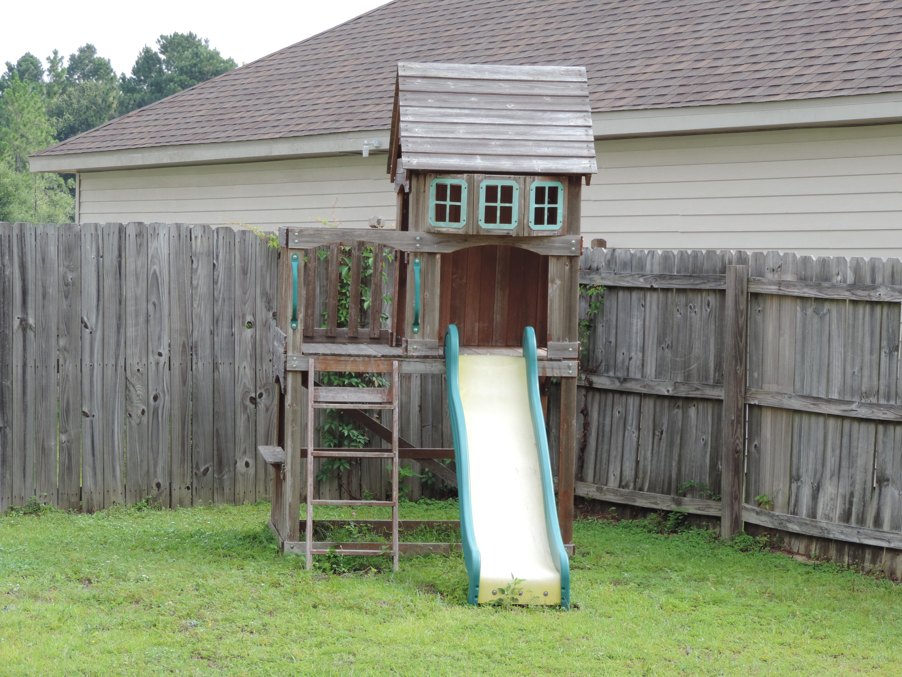 SANDY RIDGE ESTATES - Residential