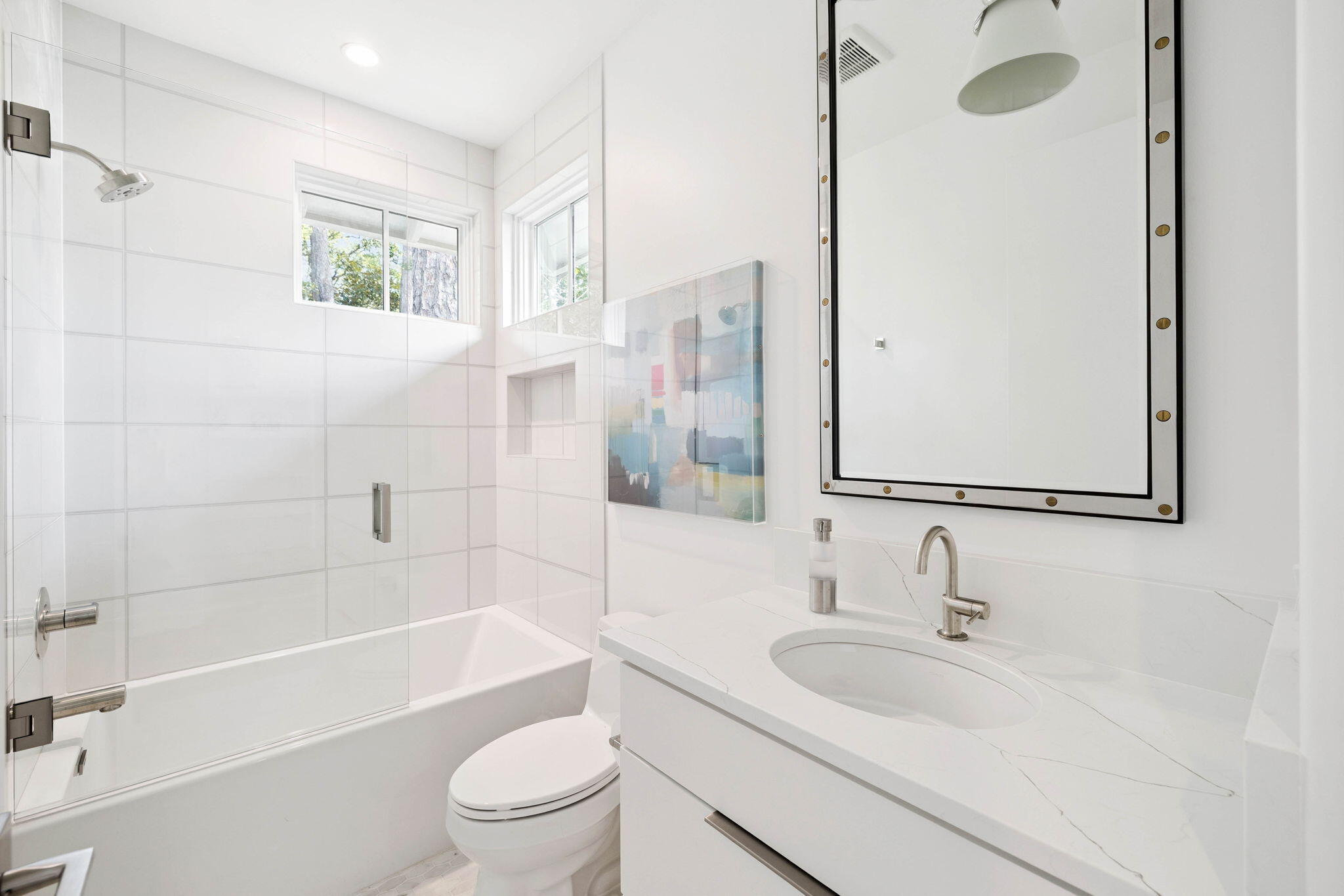 CHURCHILL OAKS - Residential