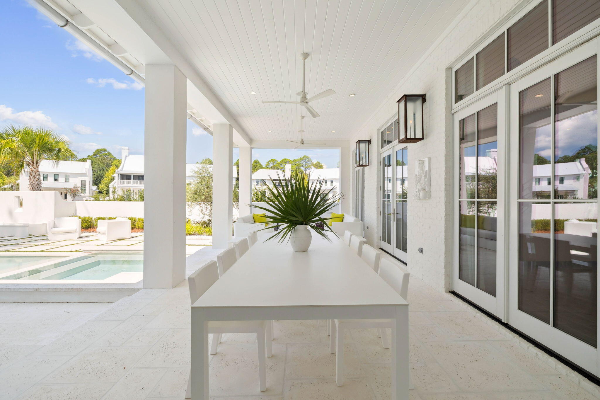 CHURCHILL OAKS - Residential