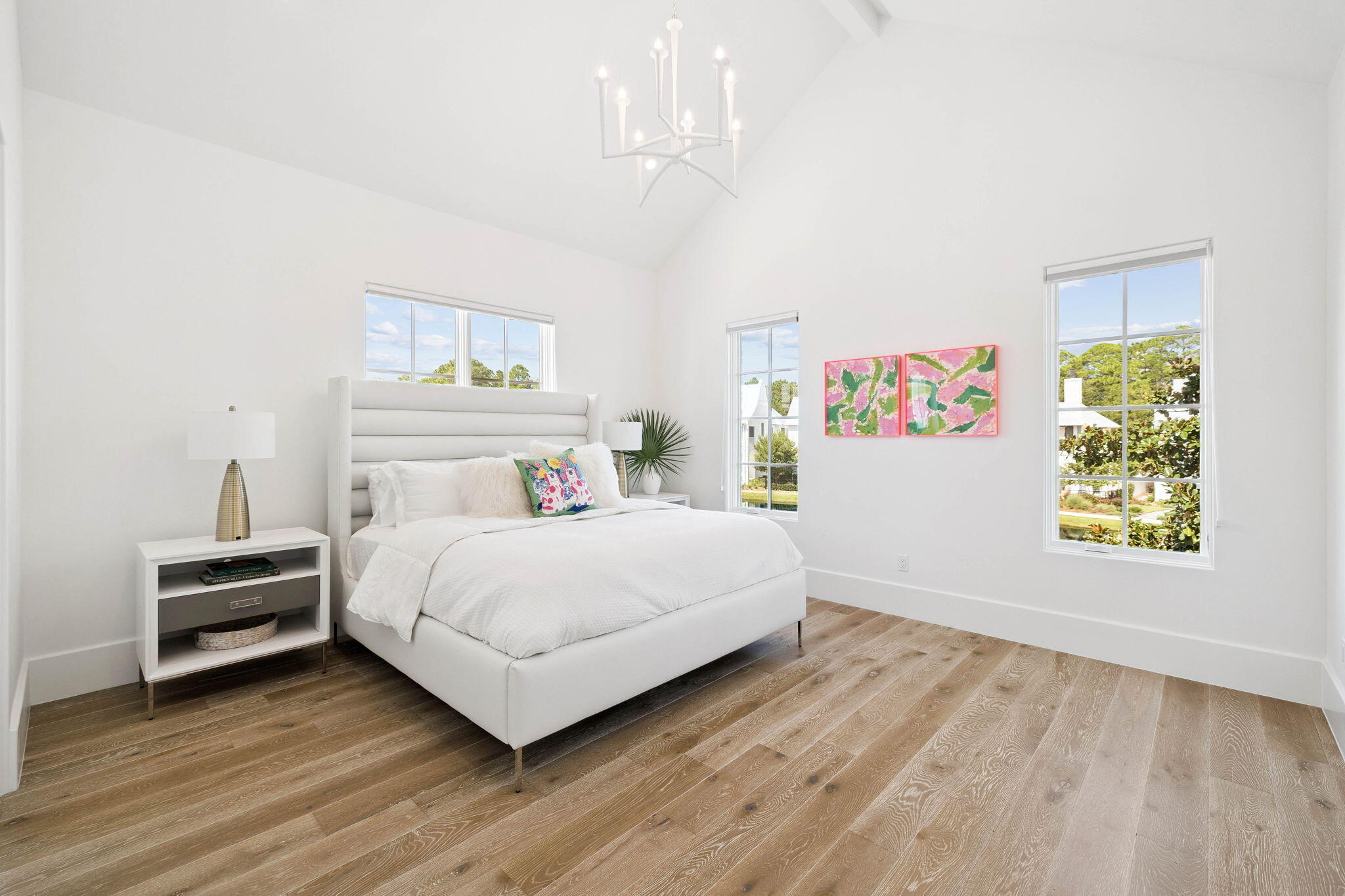 CHURCHILL OAKS - Residential