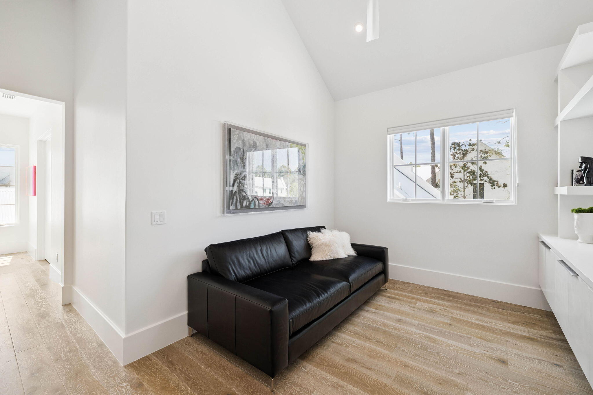 CHURCHILL OAKS - Residential