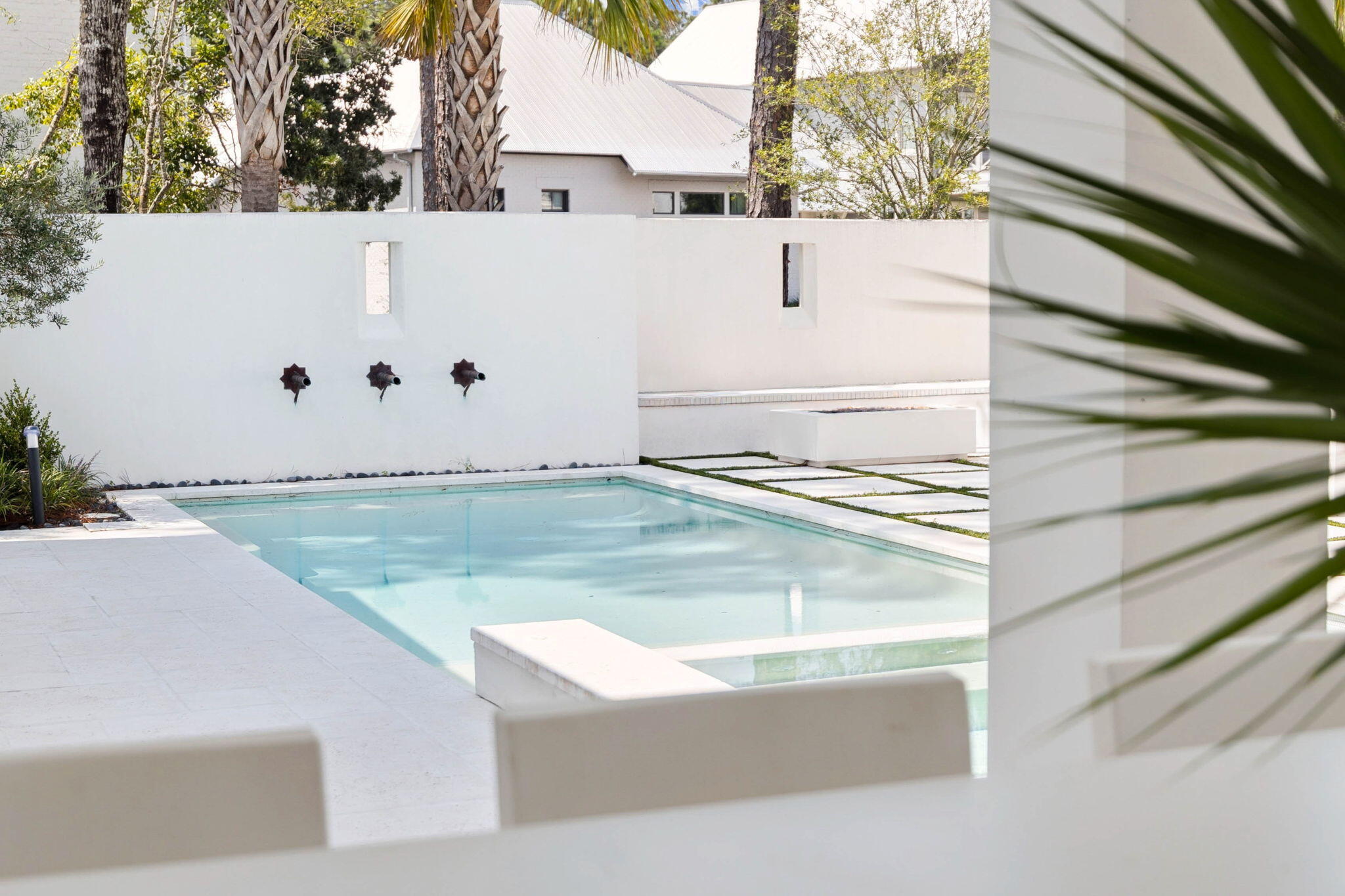 CHURCHILL OAKS - Residential