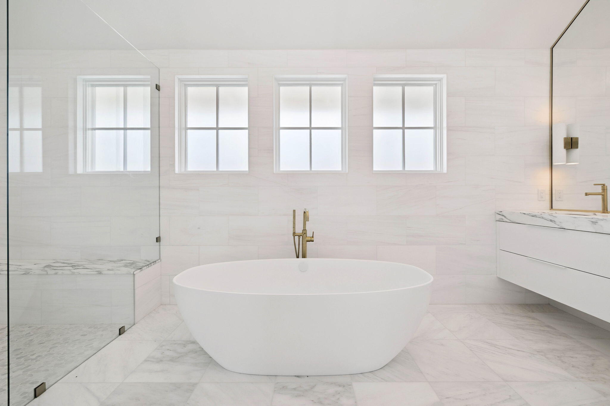 CHURCHILL OAKS - Residential