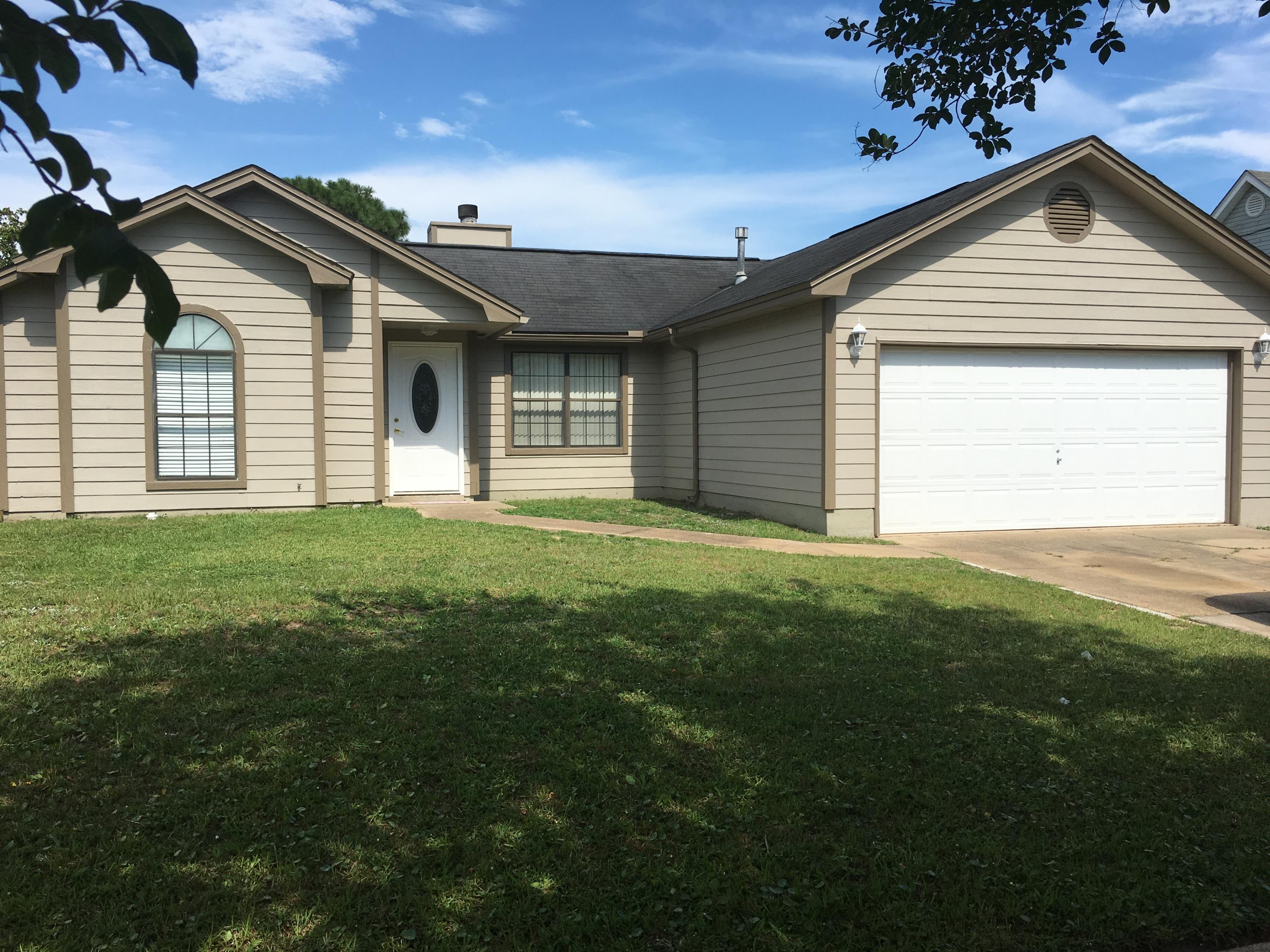 FOX DEN VILLAGES - Residential