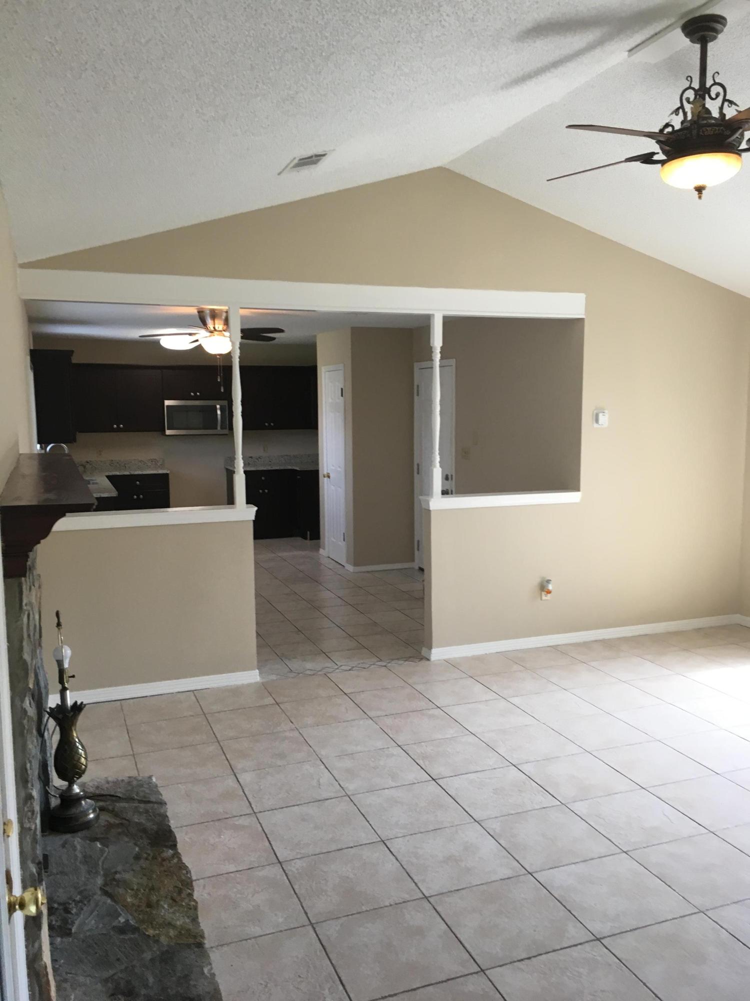 FOX DEN VILLAGES - Residential