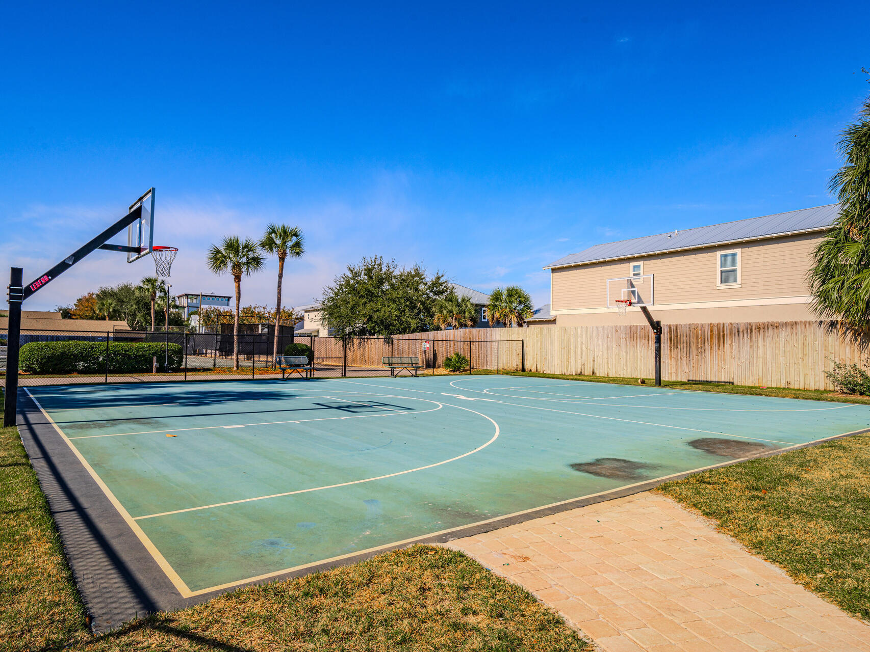 ARIEL DUNES II - Residential