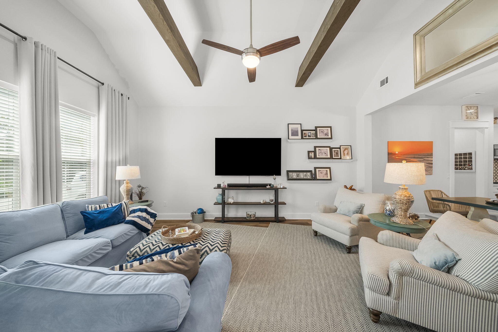 HIDDEN GROVE - Residential