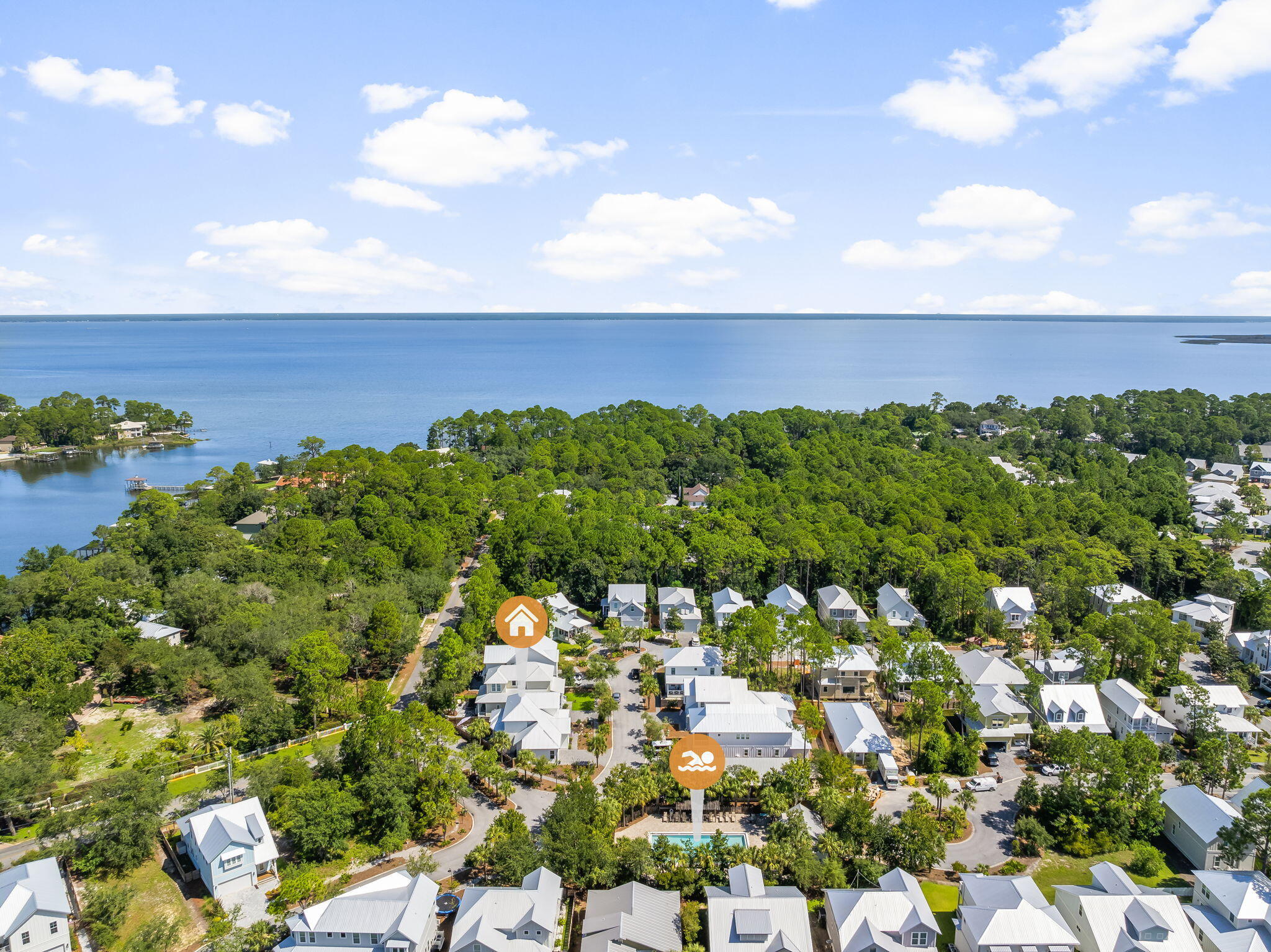 HIDDEN GROVE - Residential