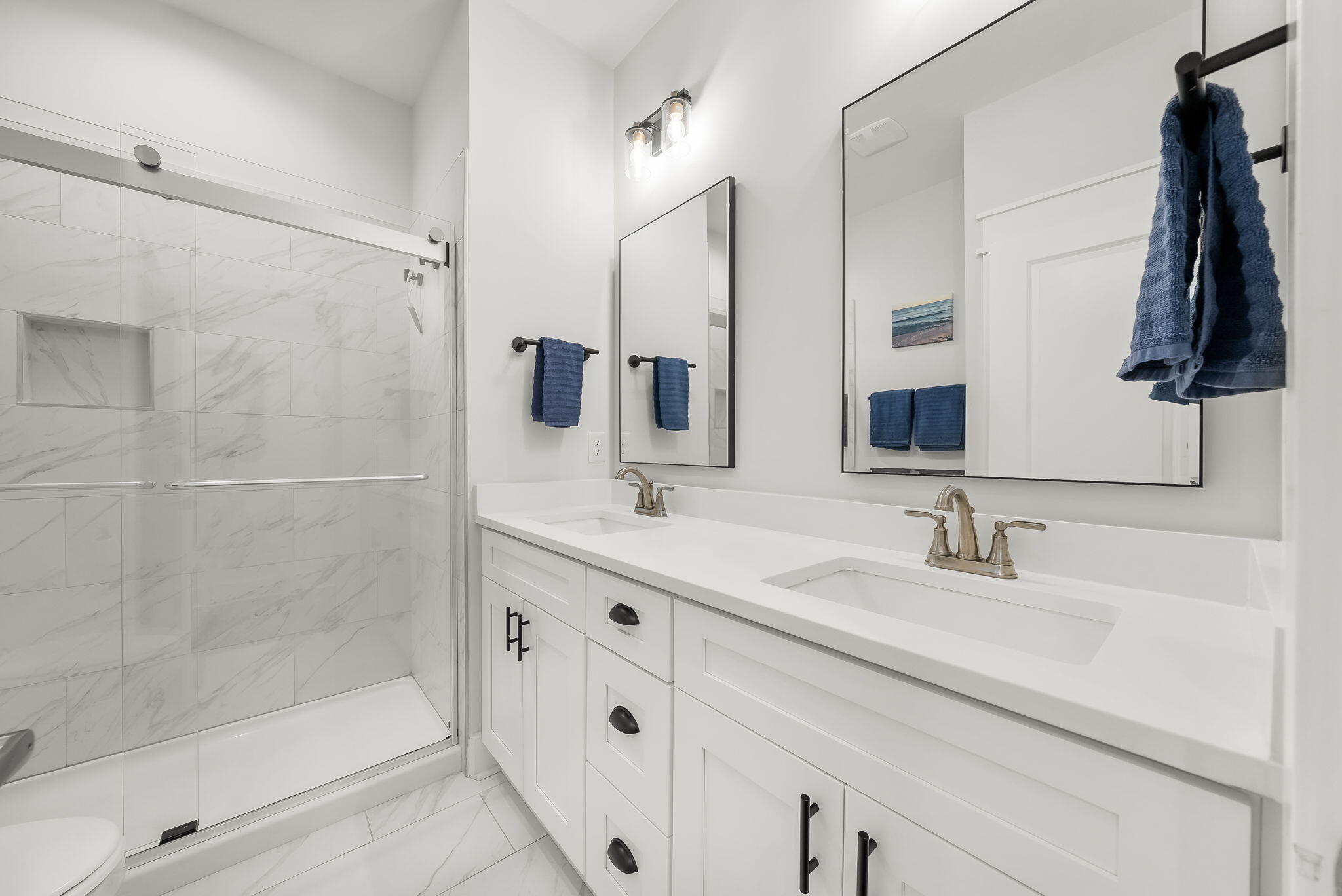 HIDDEN GROVE - Residential