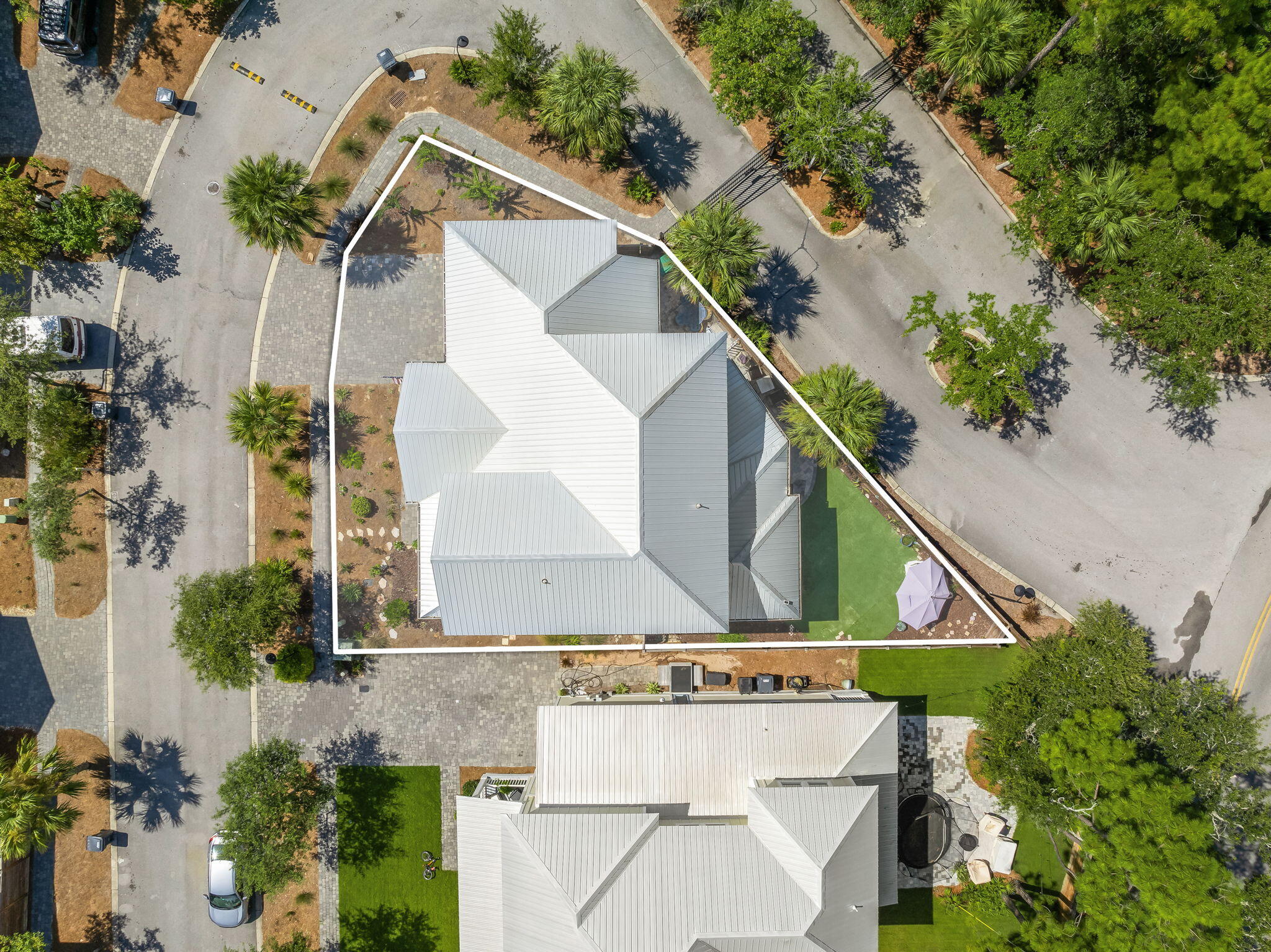 HIDDEN GROVE - Residential