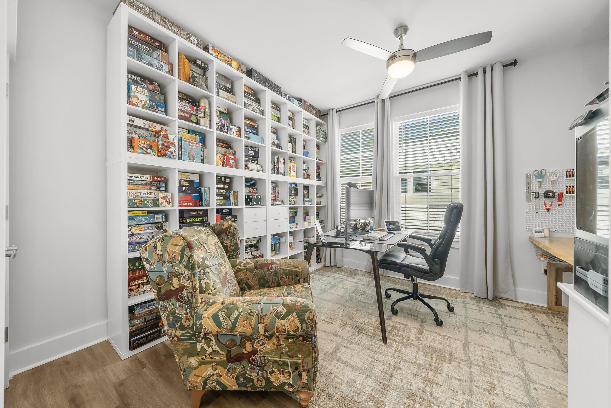 HIDDEN GROVE - Residential