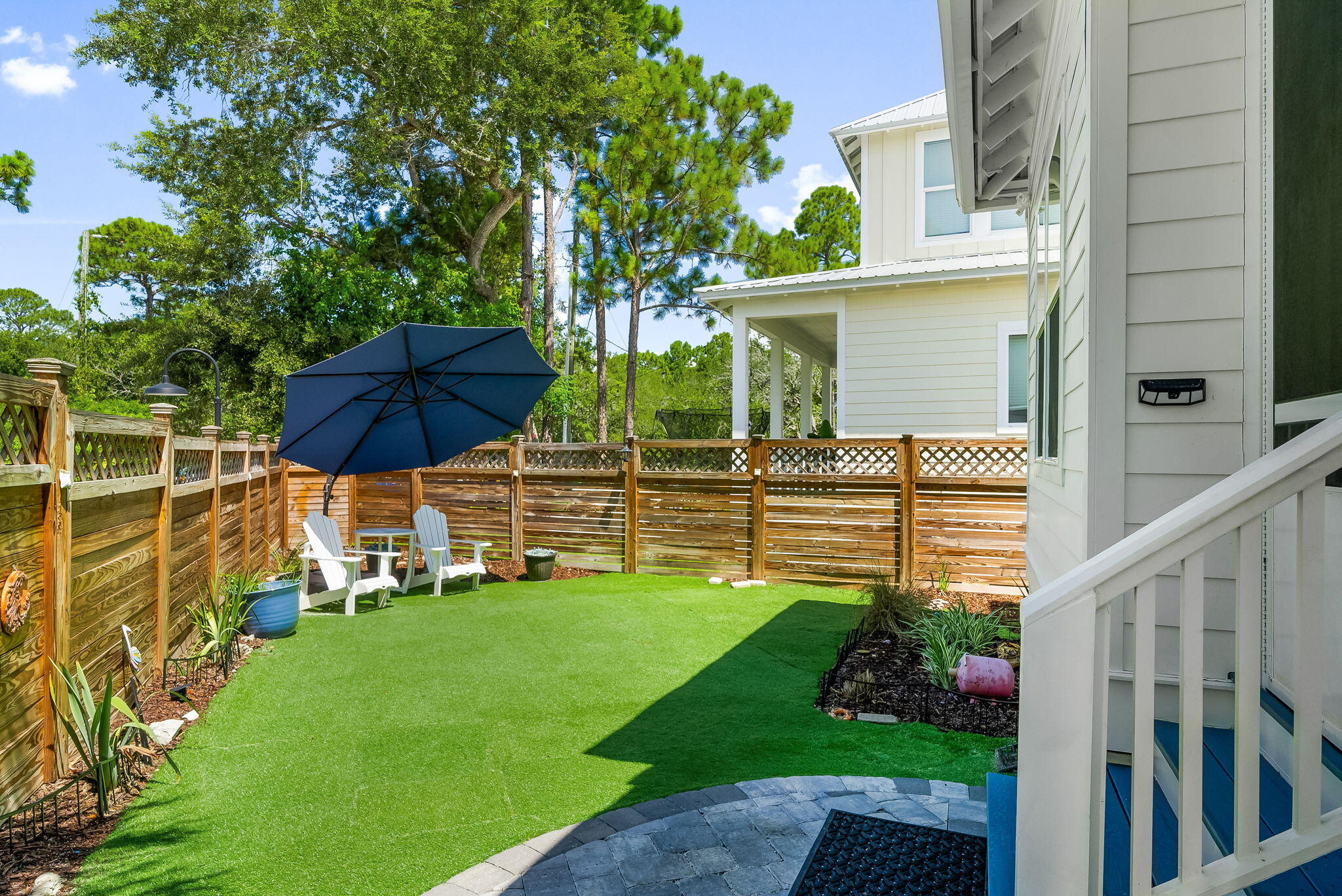 HIDDEN GROVE - Residential