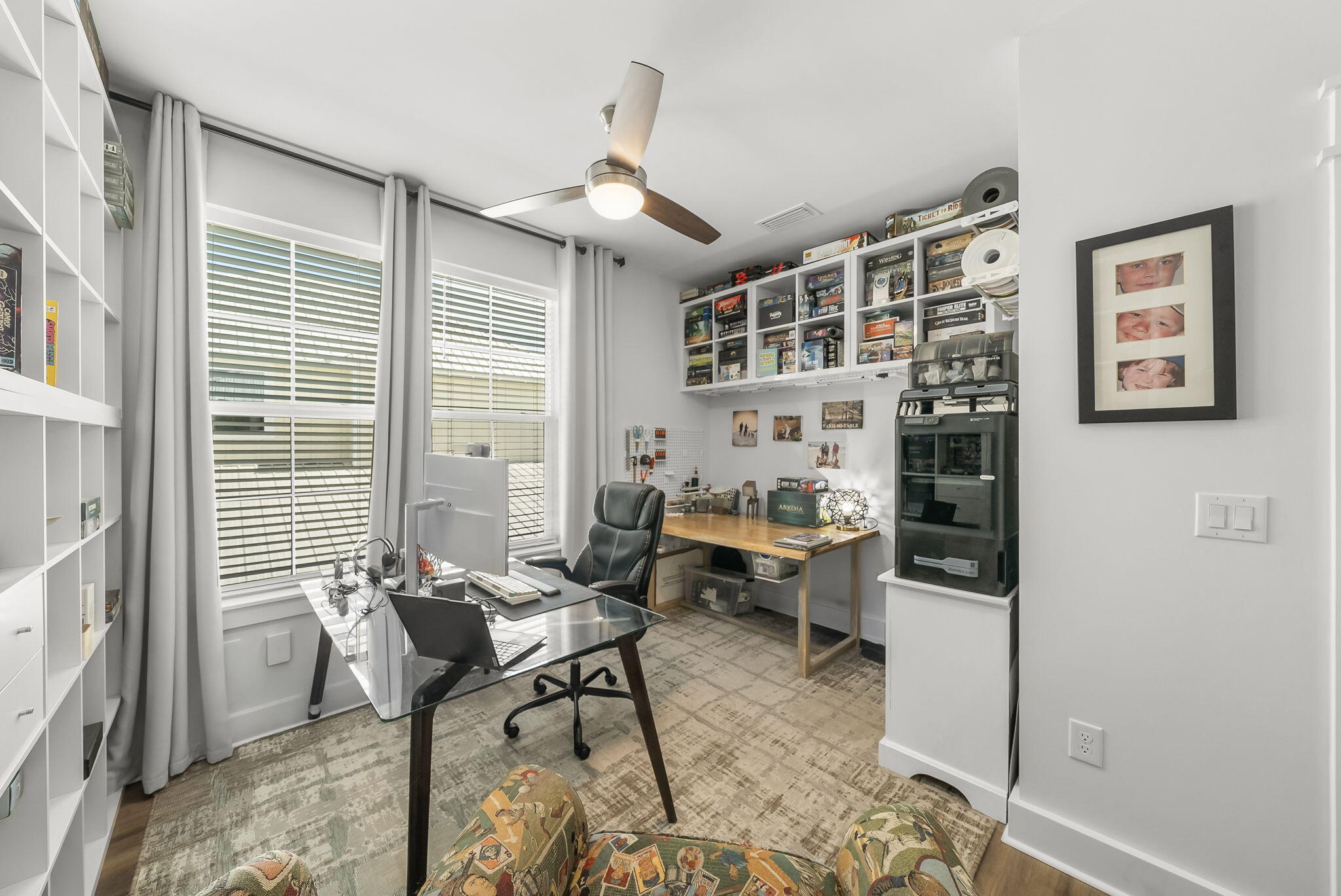 HIDDEN GROVE - Residential