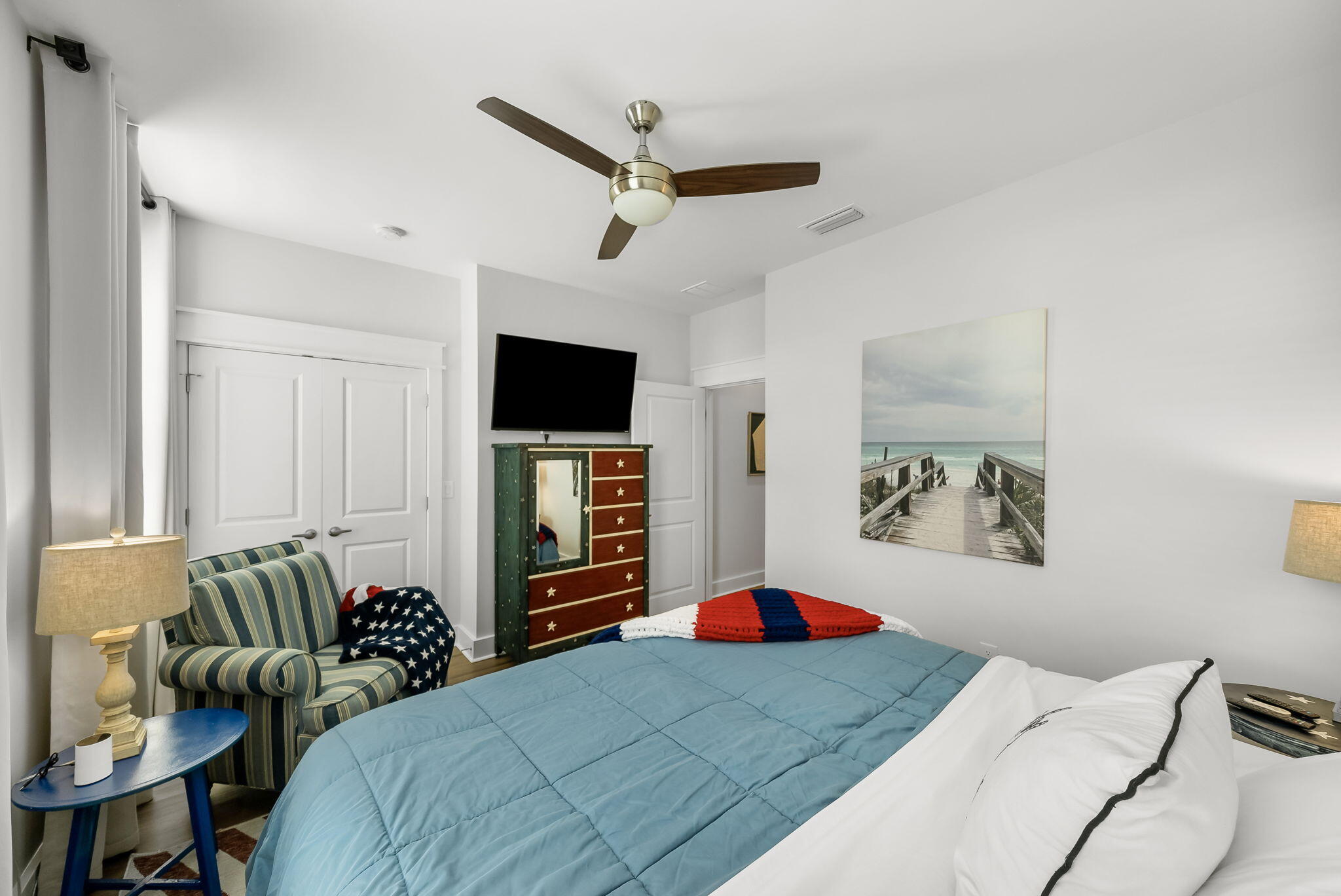 HIDDEN GROVE - Residential