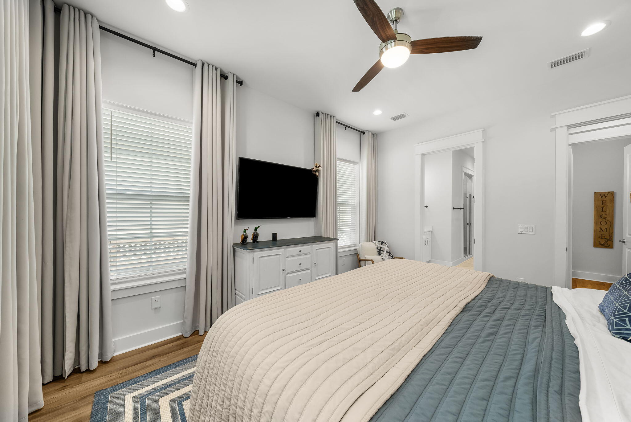 HIDDEN GROVE - Residential