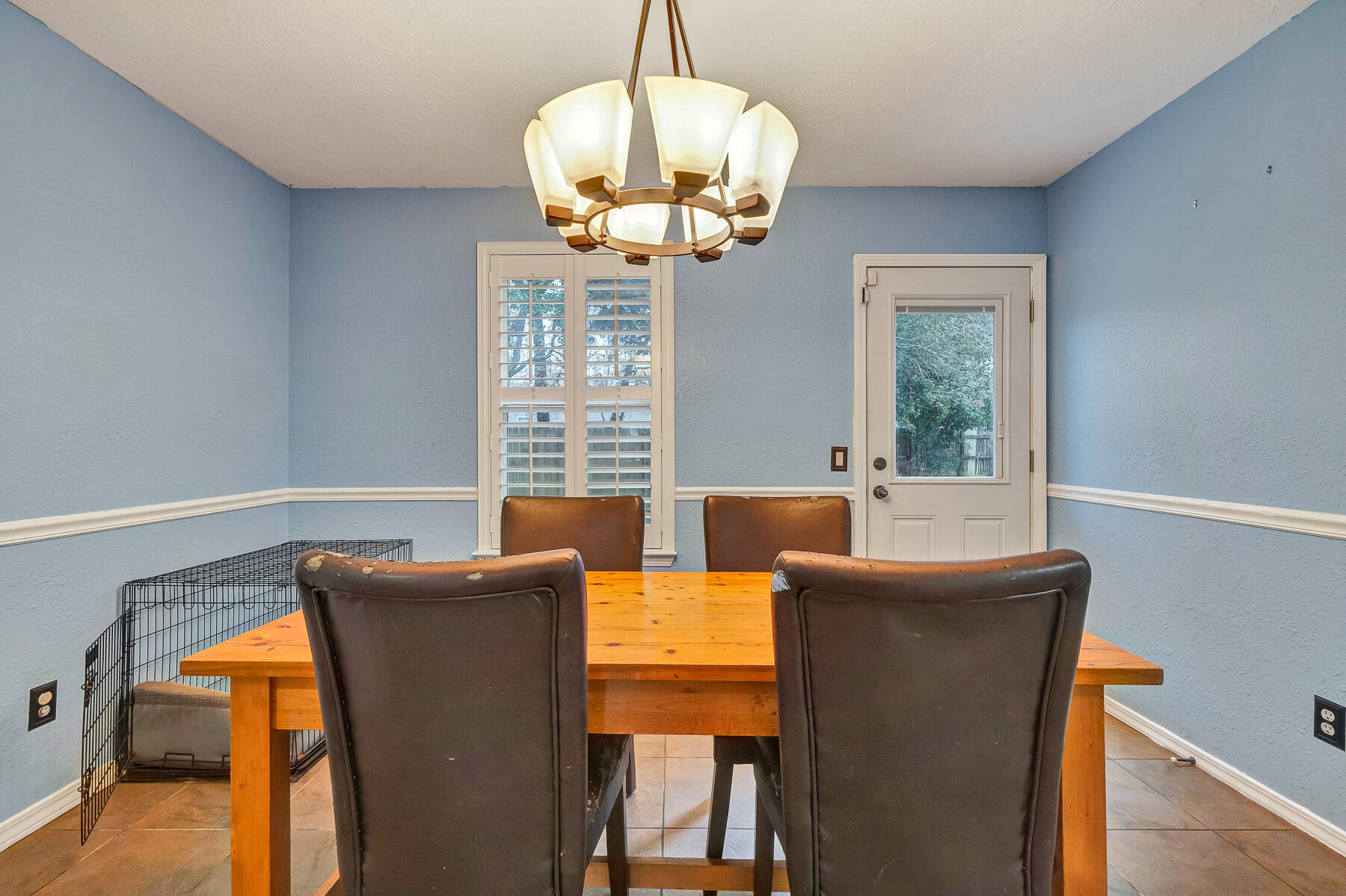 COUNTRY BREEZE ESTATES - Residential