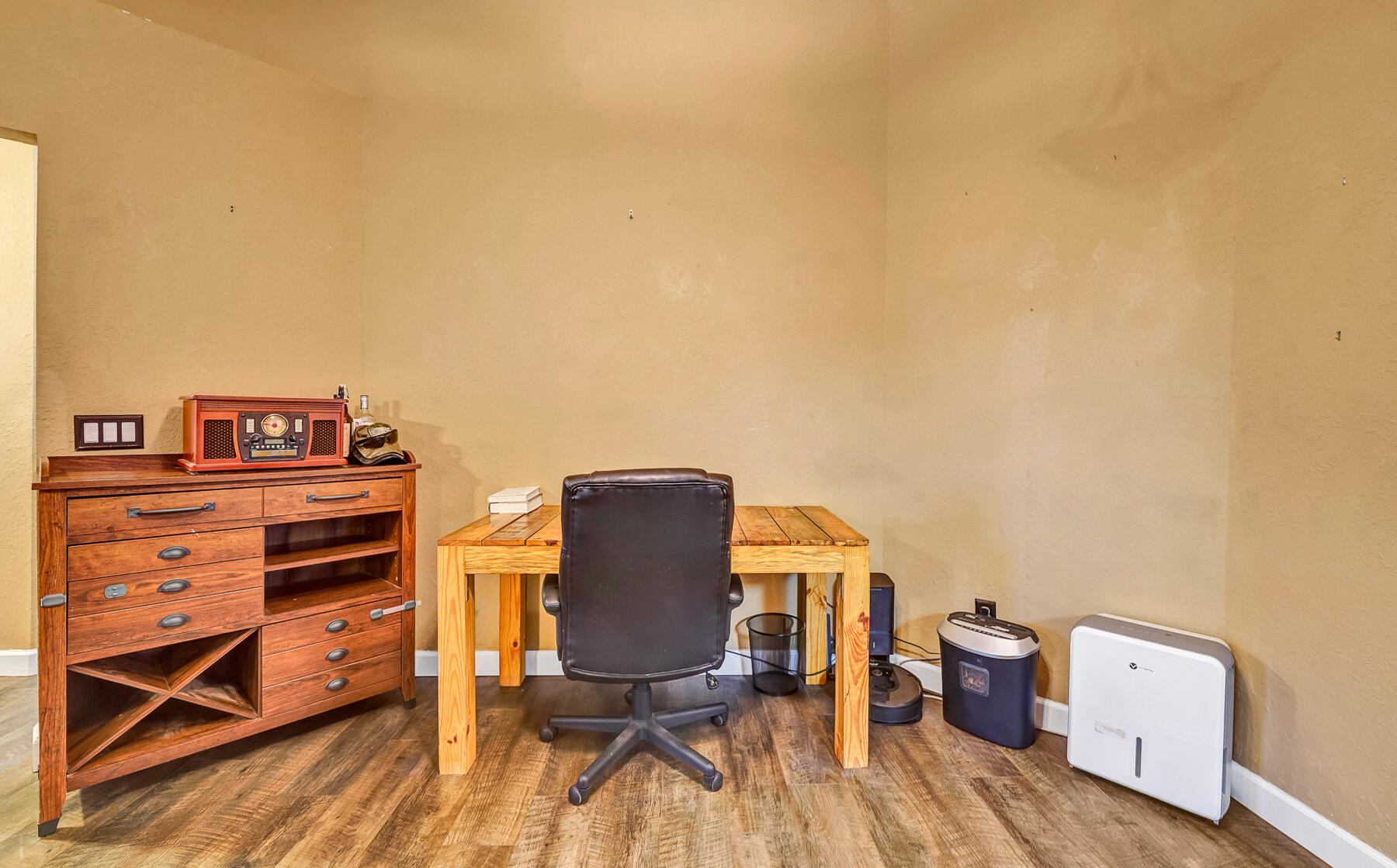 COUNTRY BREEZE ESTATES - Residential