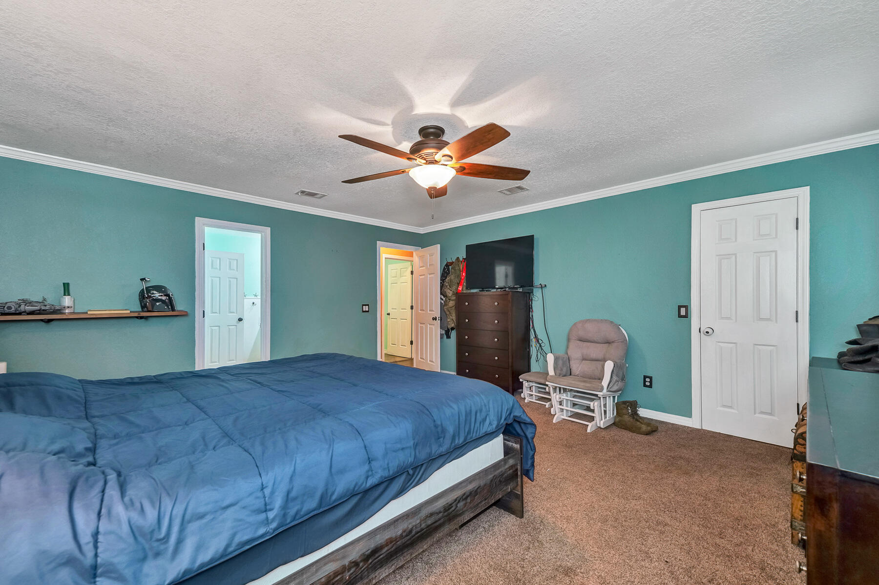 COUNTRY BREEZE ESTATES - Residential