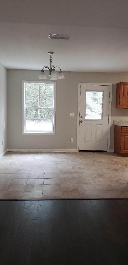 SPRING HILL ESTATES - Residential