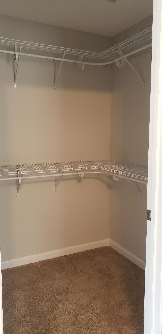 SPRING HILL ESTATES - Residential