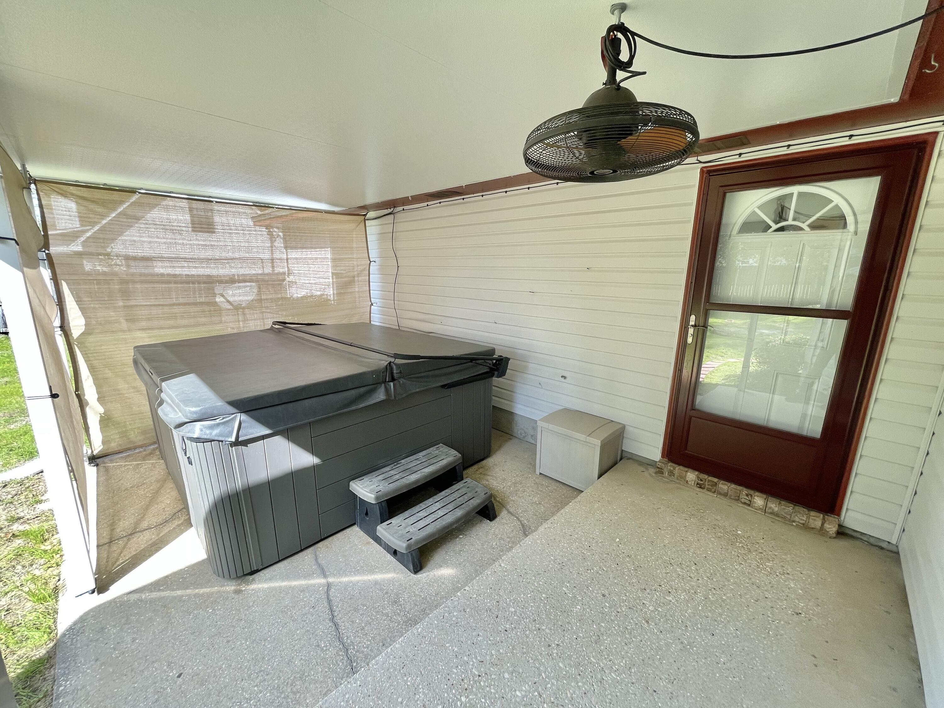 NORTHVIEW ESTATES 2ND ADDN - Residential