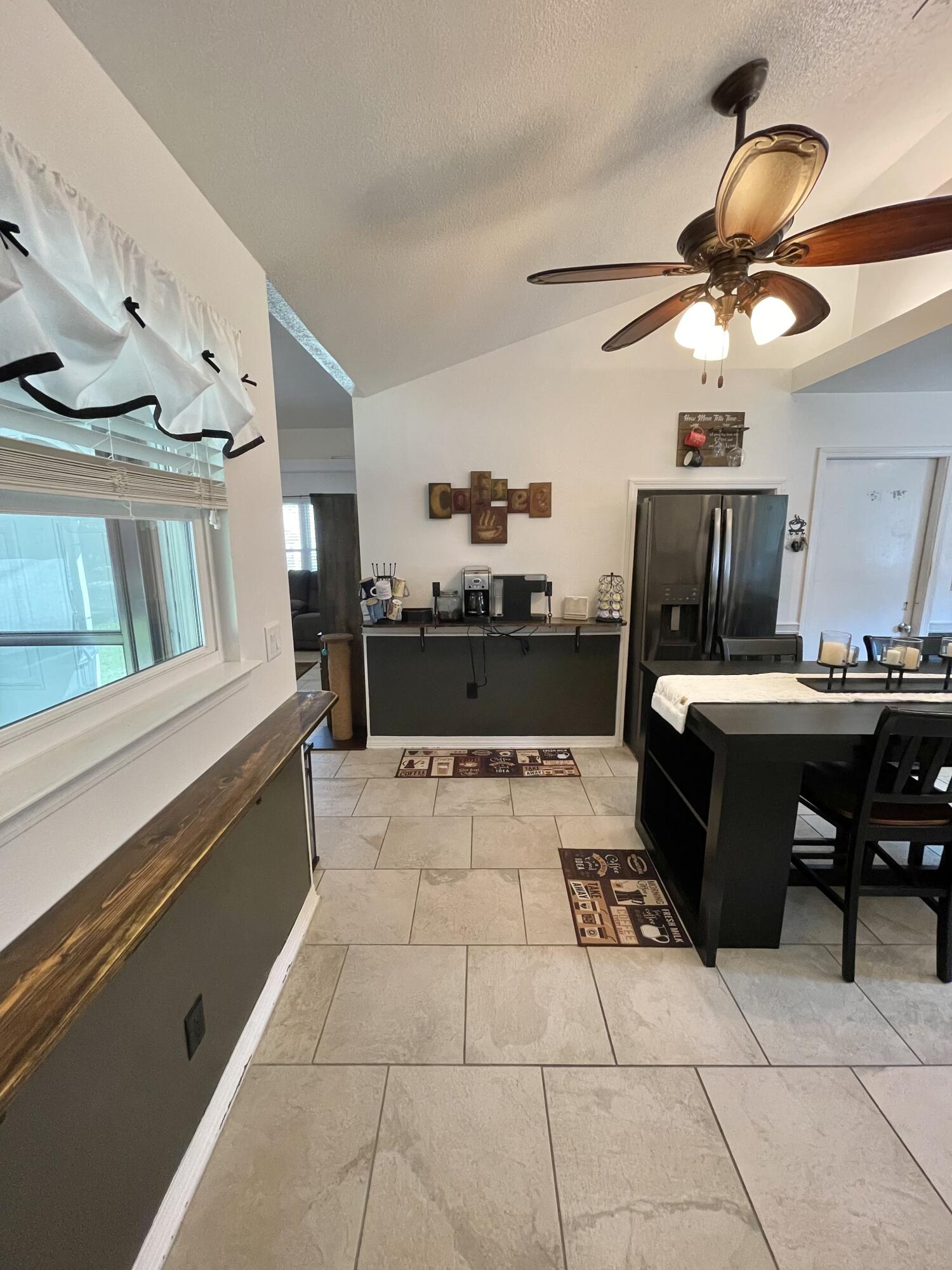 NORTHVIEW ESTATES 2ND ADDN - Residential