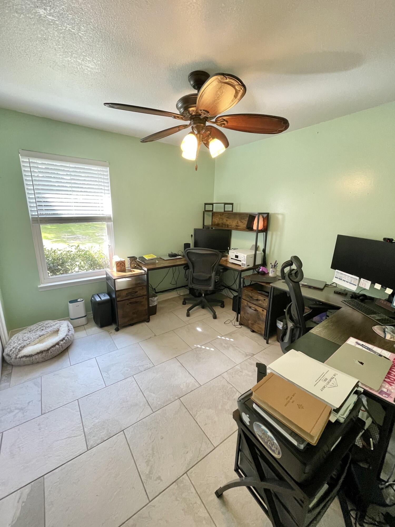 NORTHVIEW ESTATES 2ND ADDN - Residential