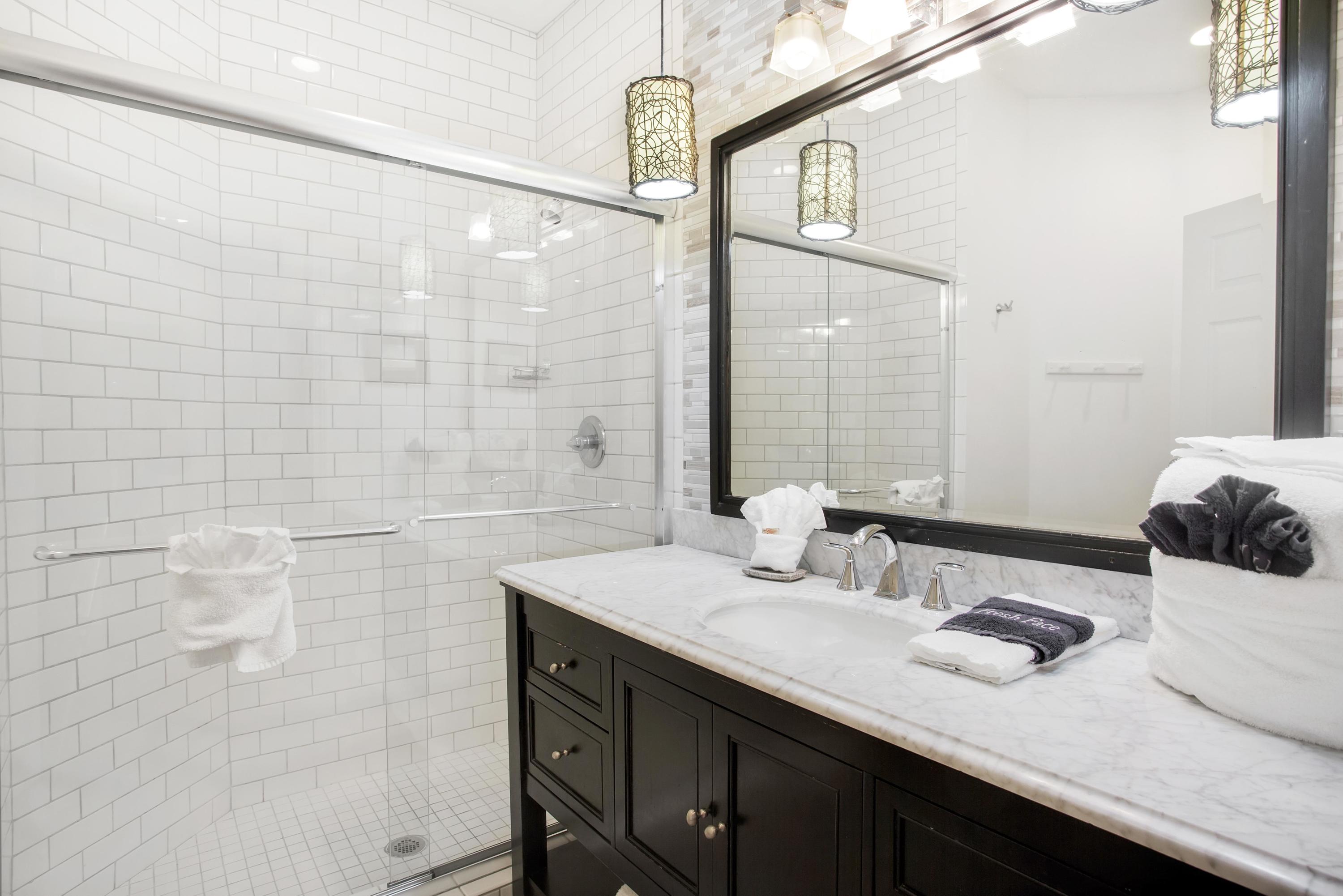 HOLIDAY ISLE - Residential