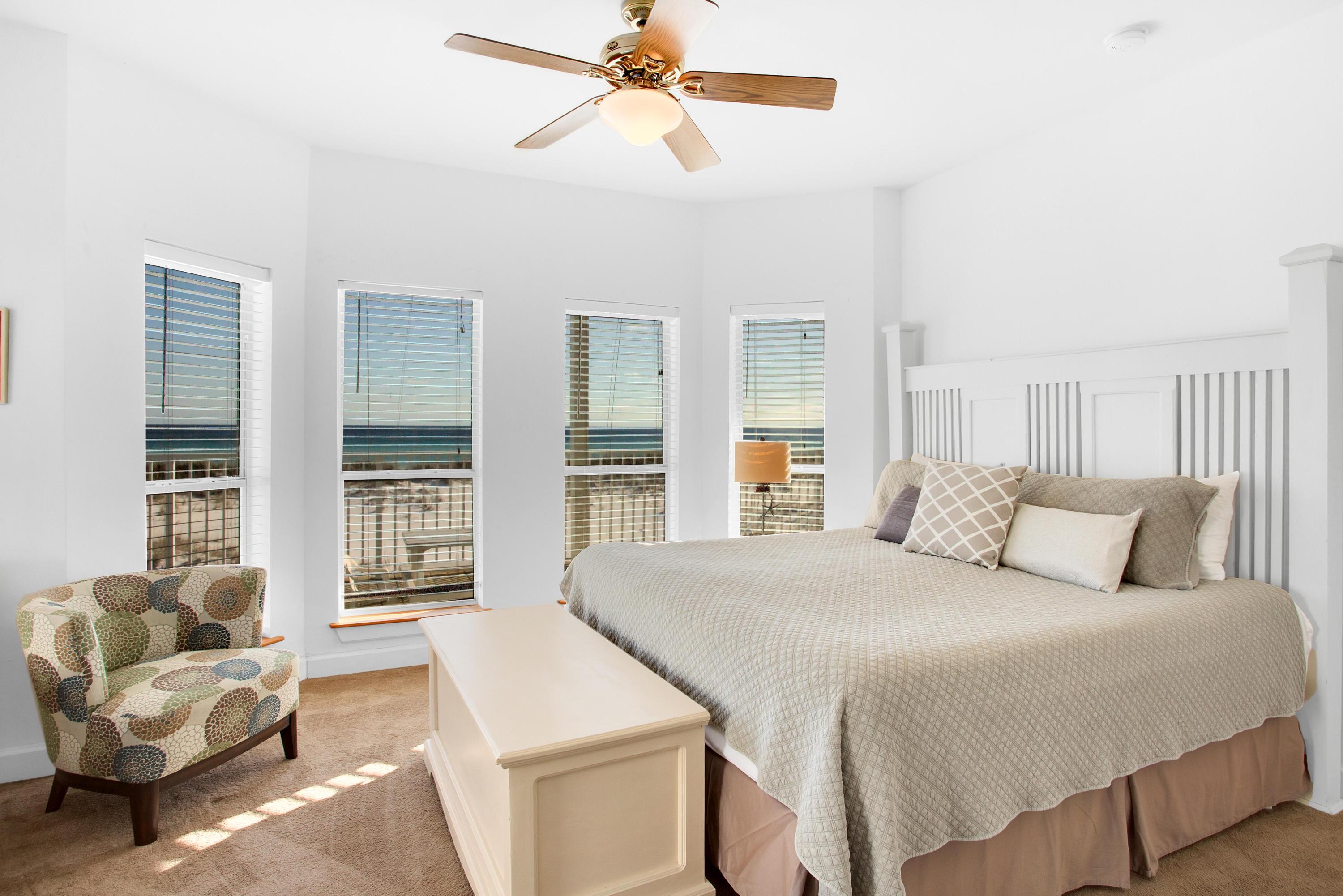 HOLIDAY ISLE - Residential