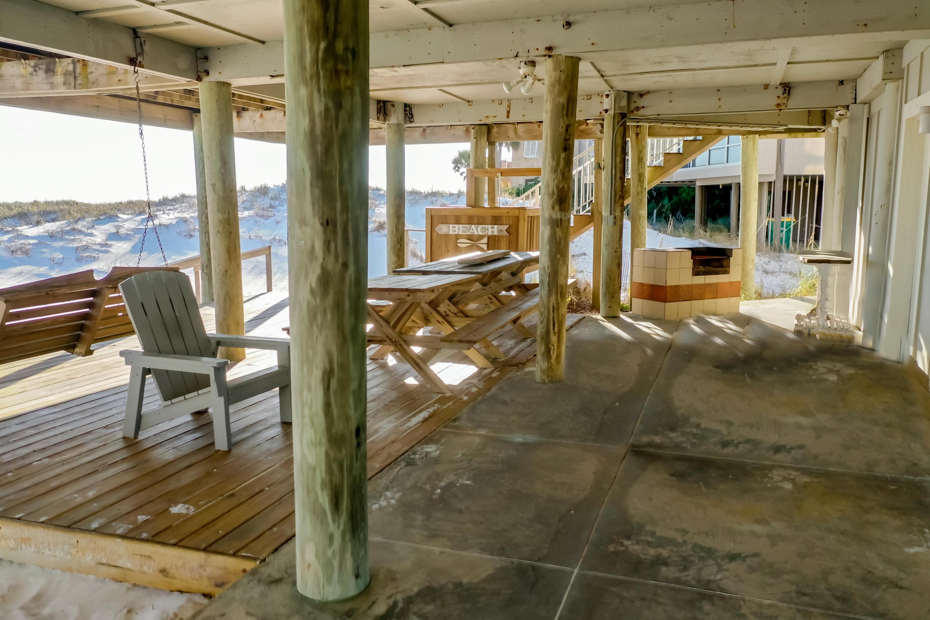 HOLIDAY ISLE - Residential