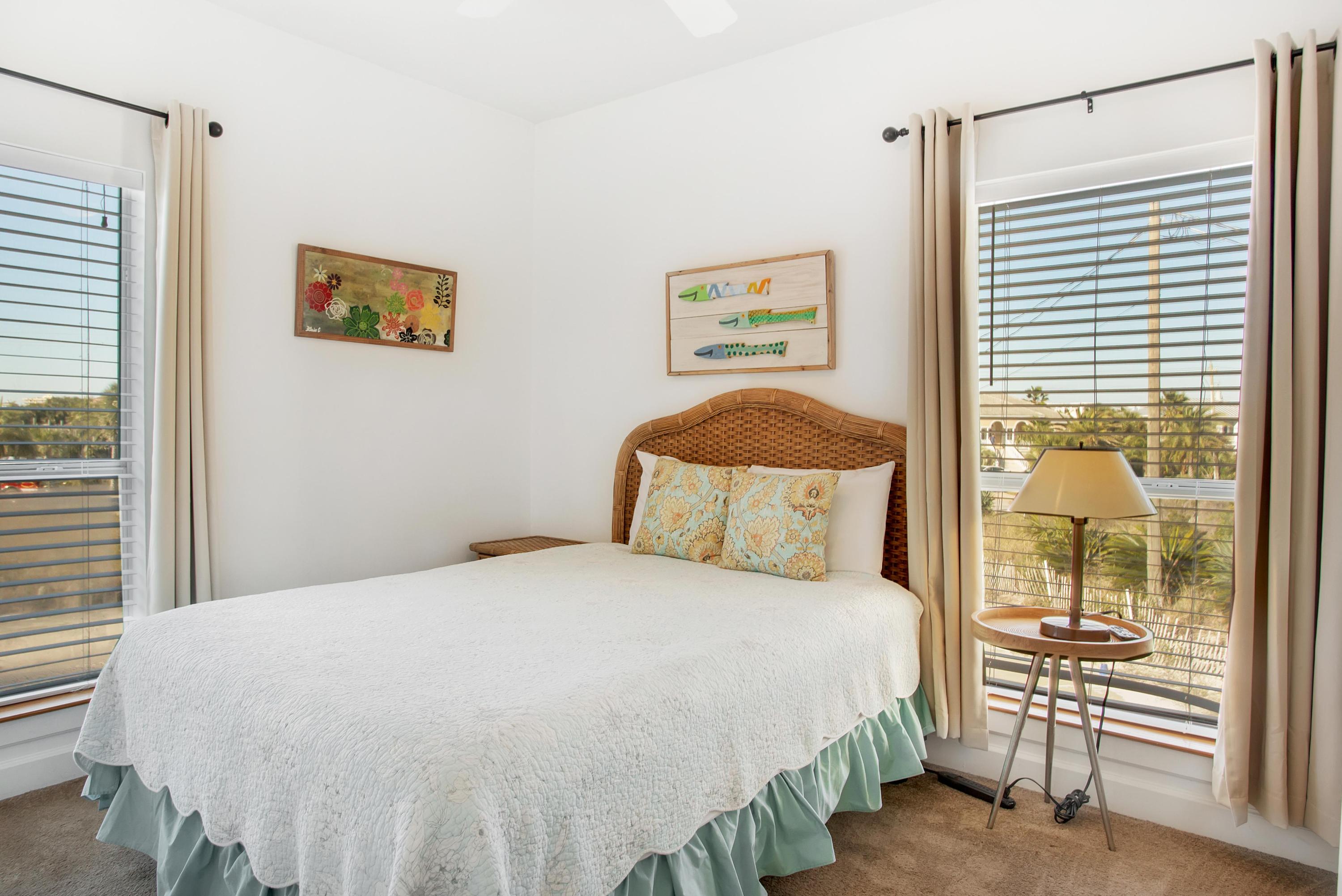 HOLIDAY ISLE - Residential