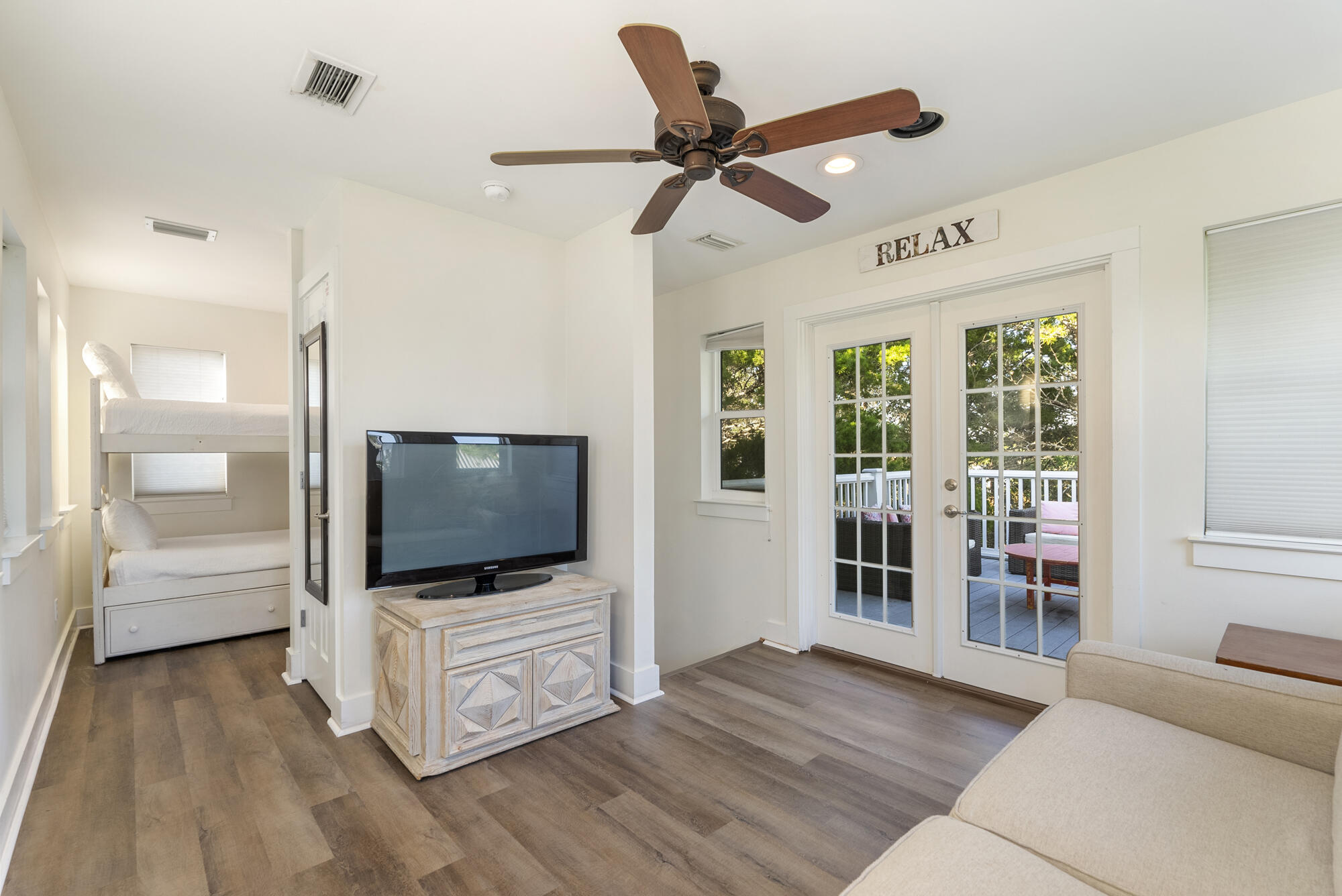 SUMMER'S EDGE - Residential