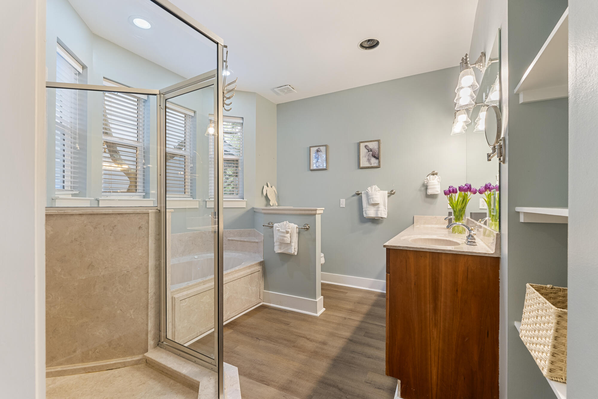 SUMMER'S EDGE - Residential