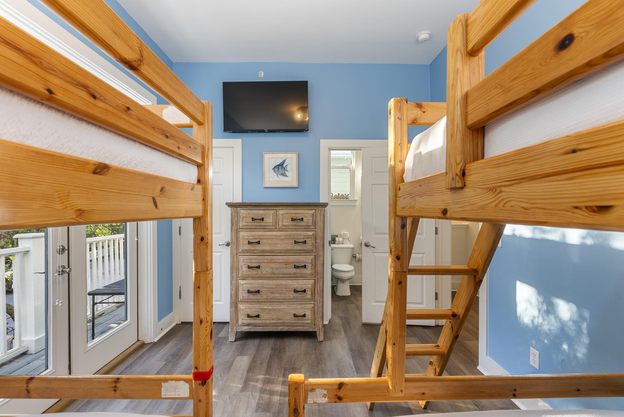 SUMMER'S EDGE - Residential