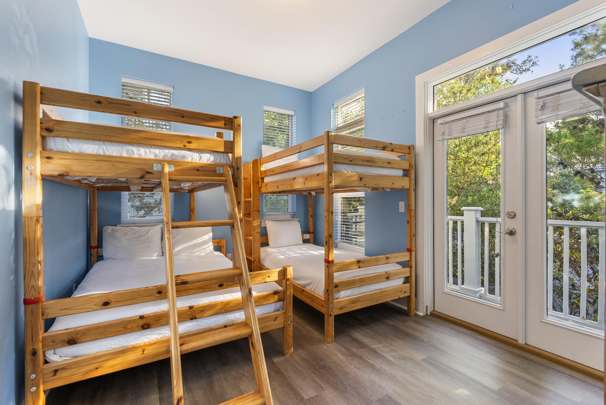 SUMMER'S EDGE - Residential