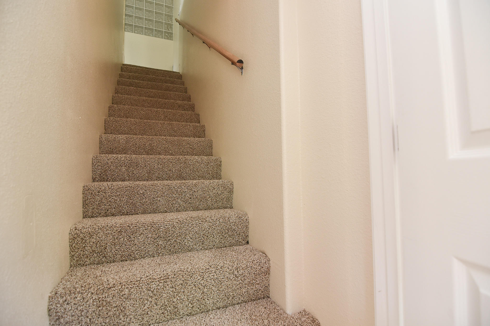 BEACONS BEND - Residential