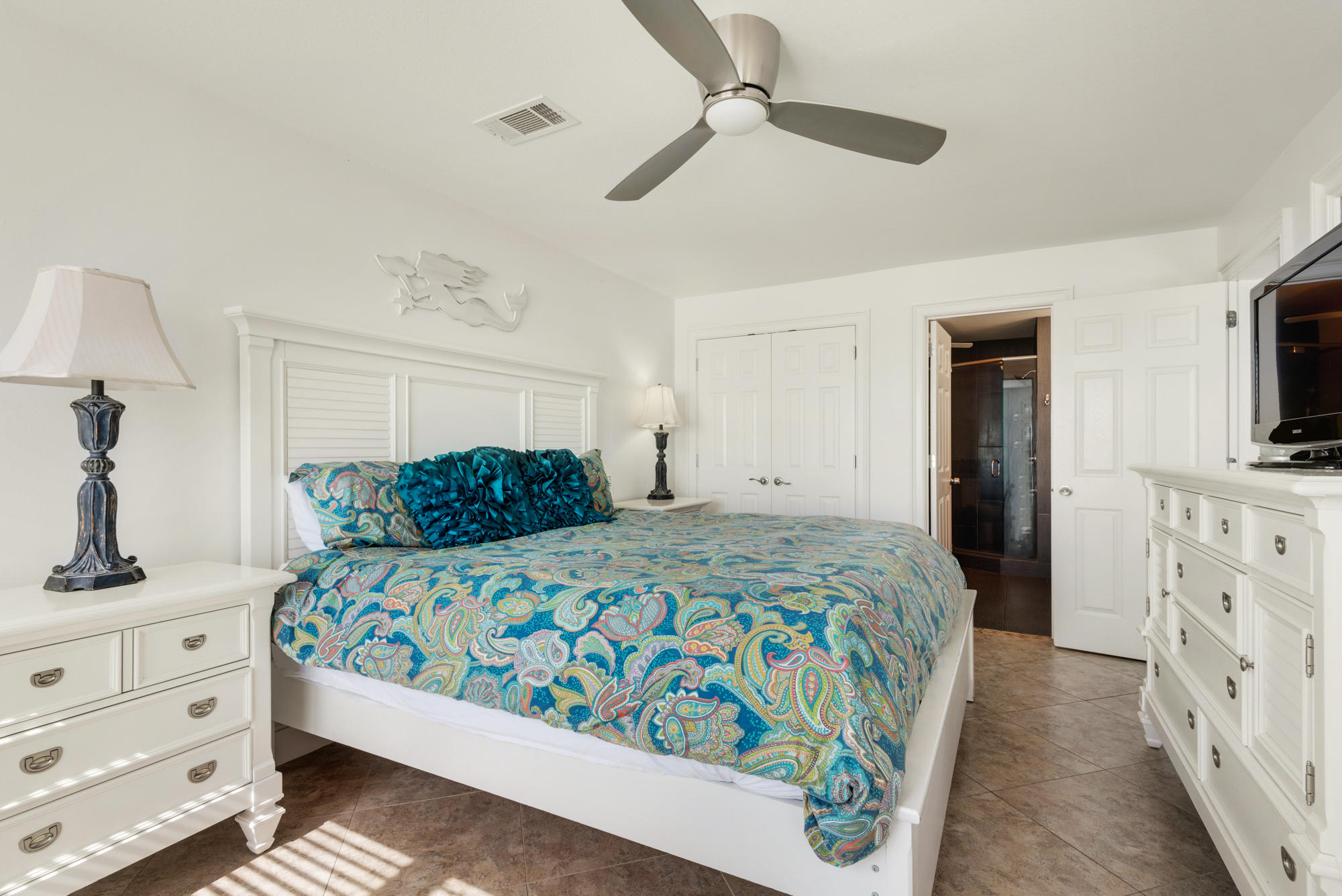 CRYSTAL DUNES CONDO - Residential