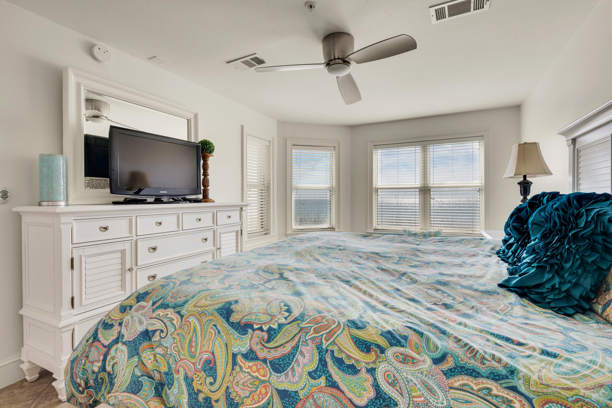 CRYSTAL DUNES CONDO - Residential