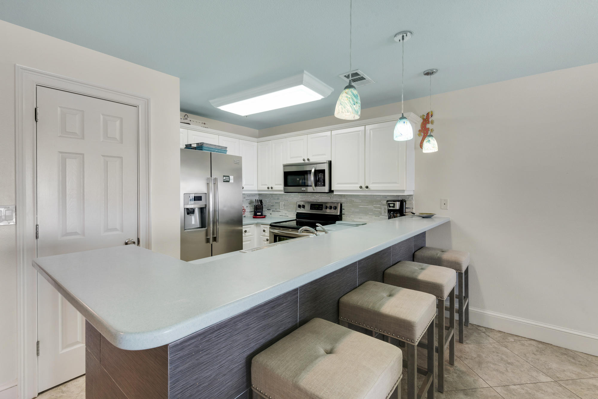 CRYSTAL DUNES CONDO - Residential