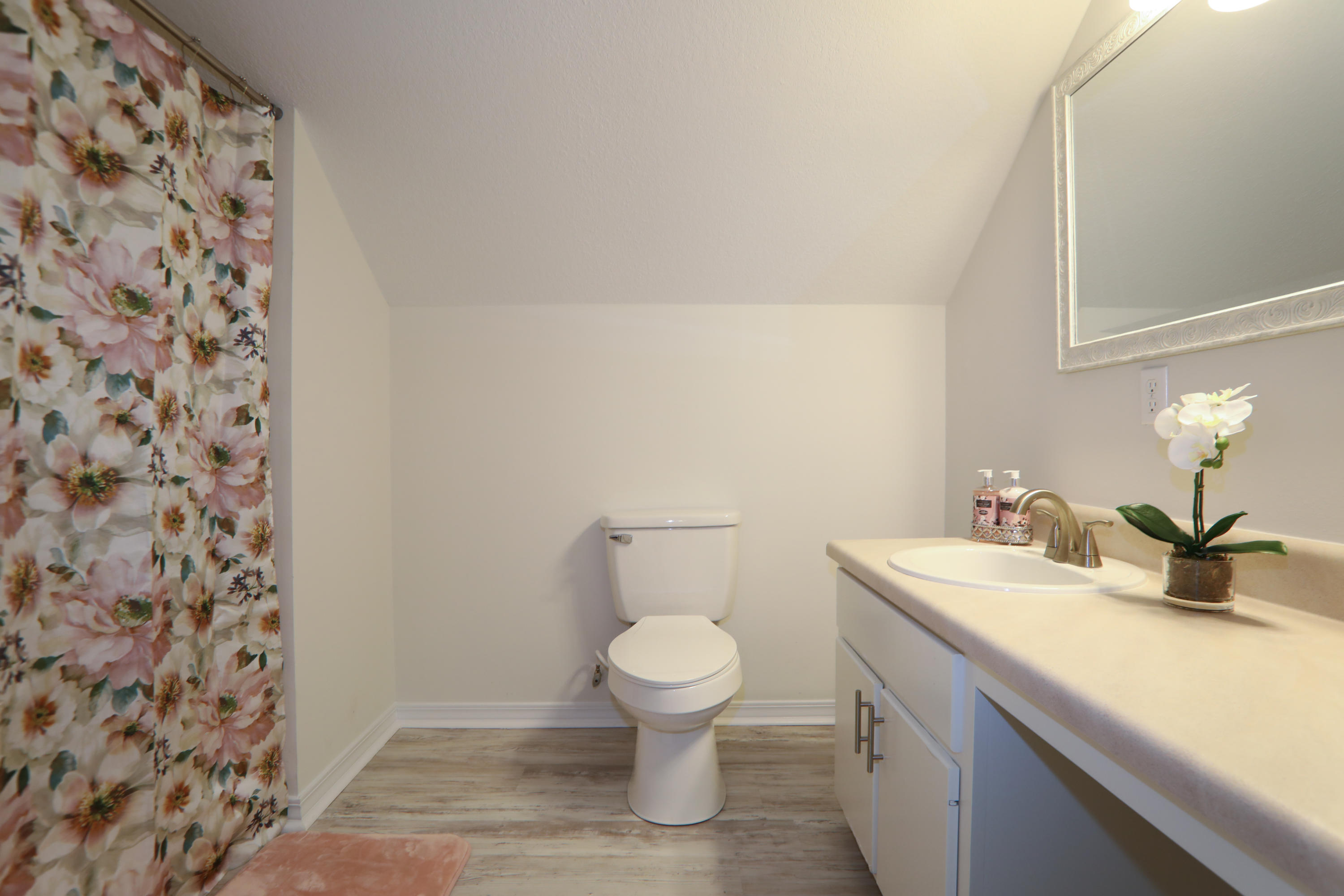 RIVERCHASE S/D PH 2 - Residential