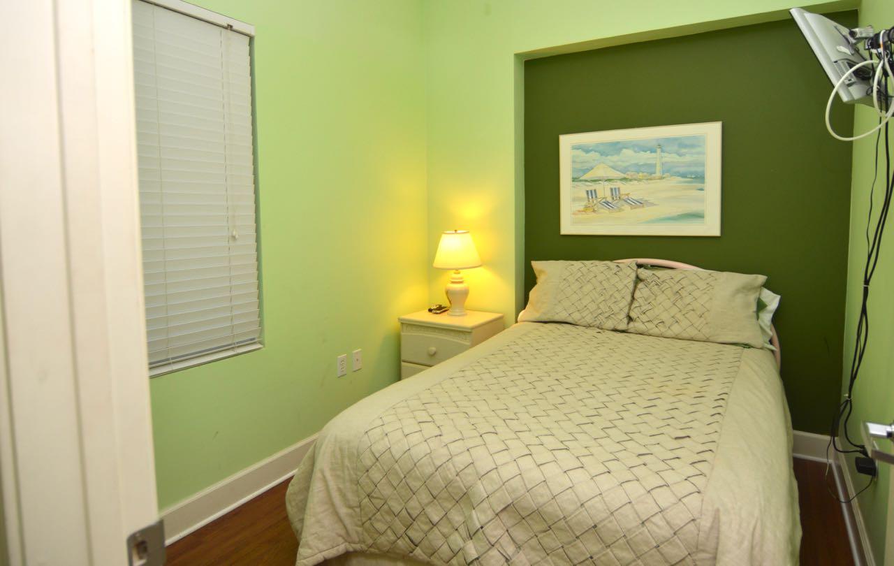 SUNRISE BEACH - Residential