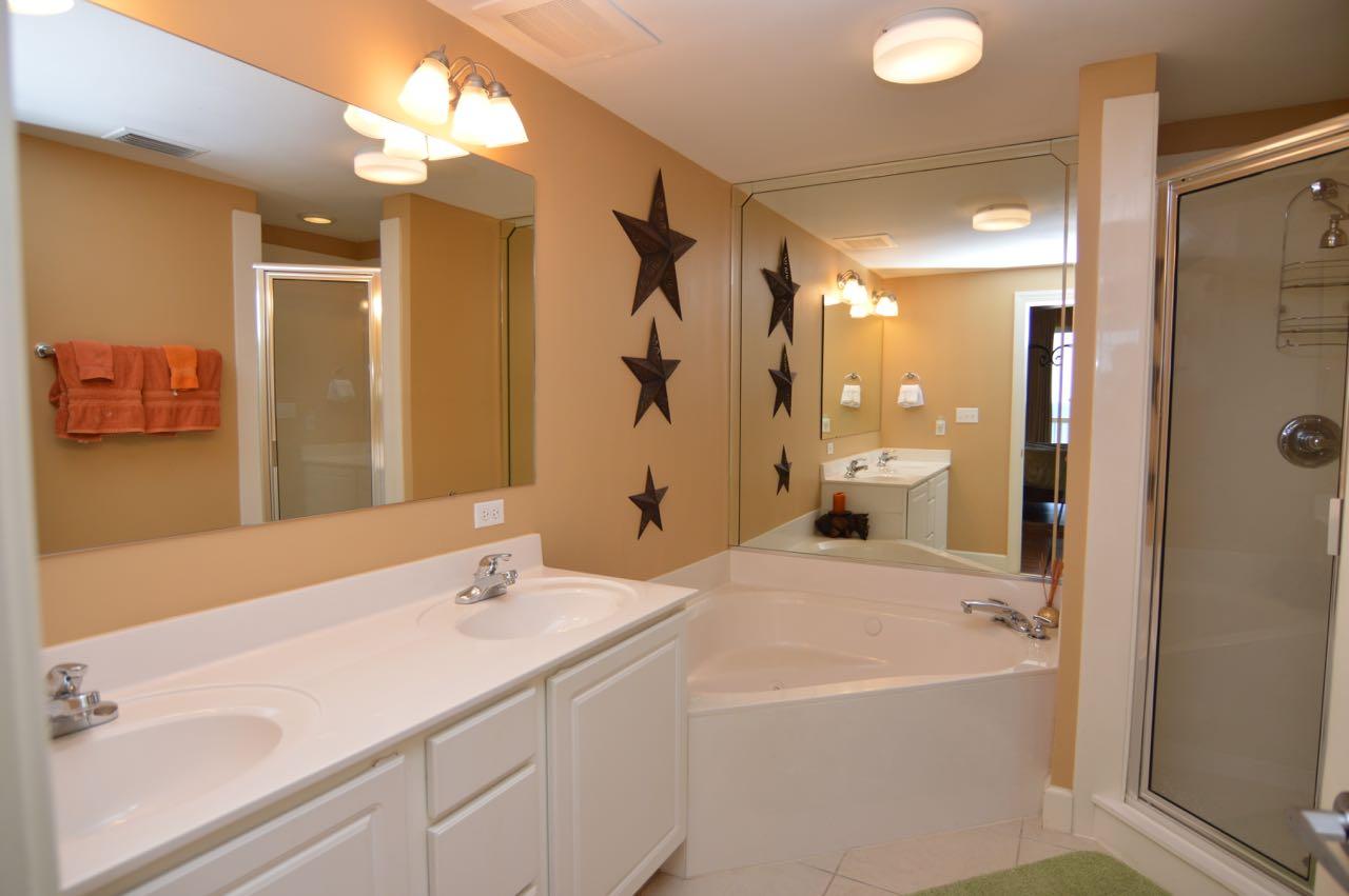 SUNRISE BEACH - Residential