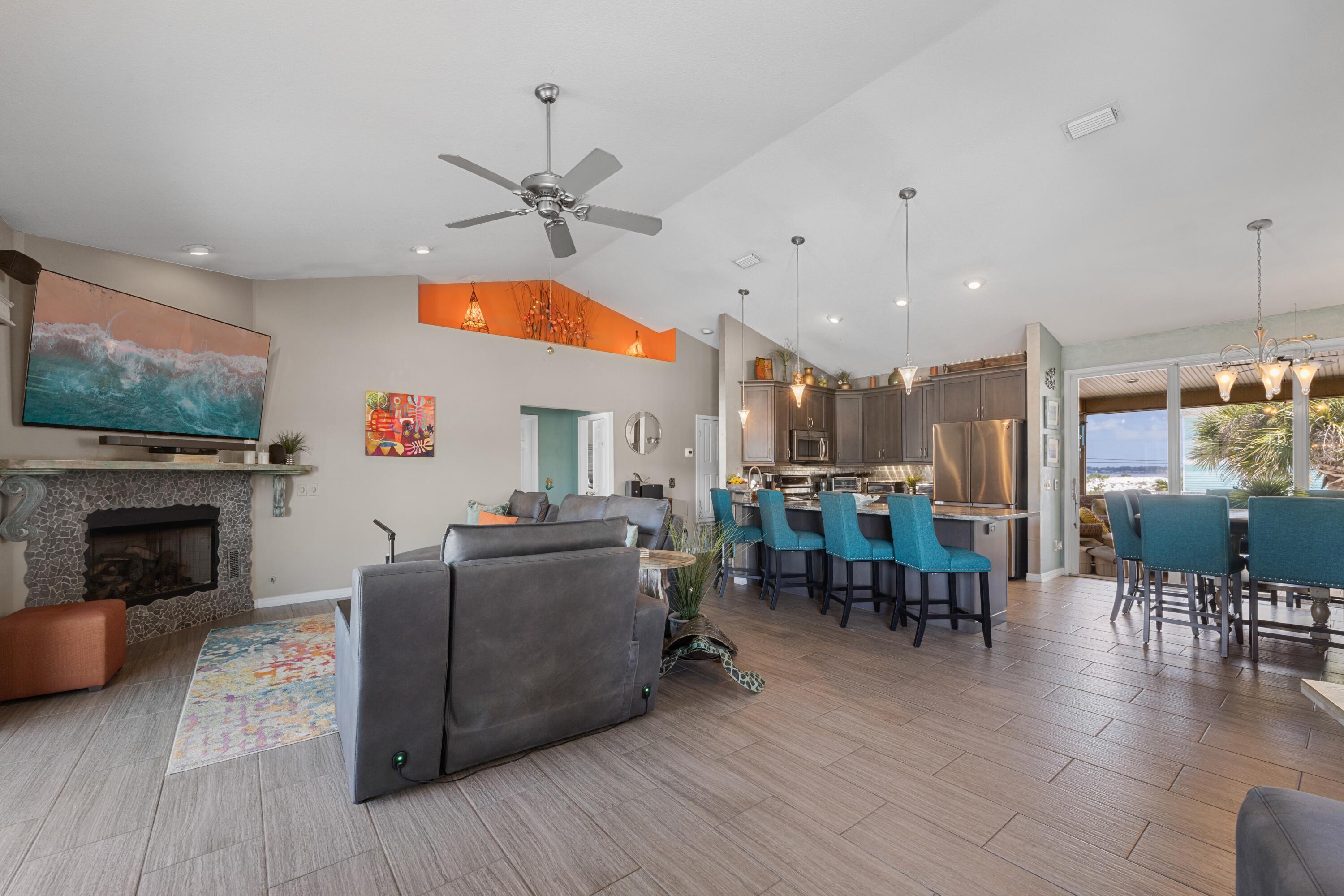 7810 Gulf Blvd