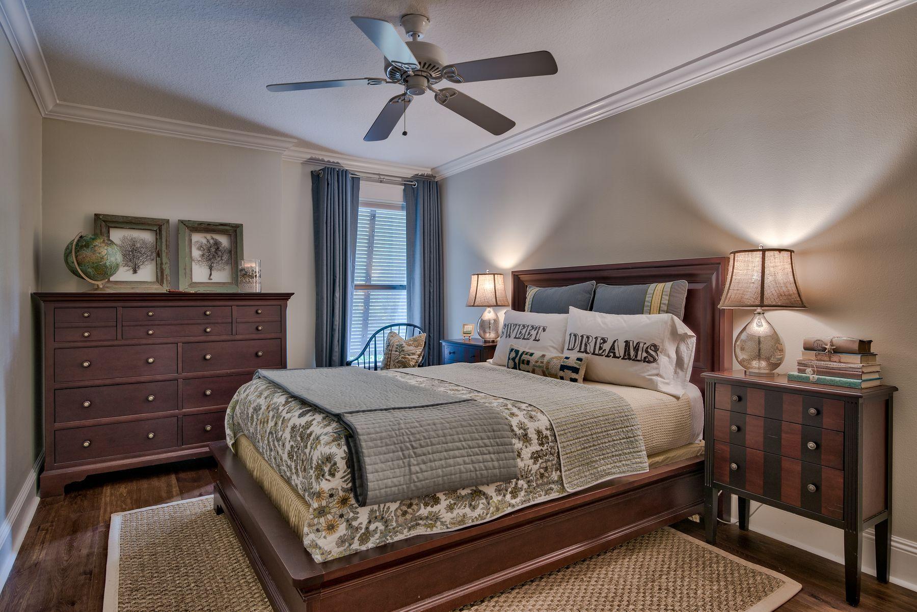 The Landing at Camp Creek - Residential