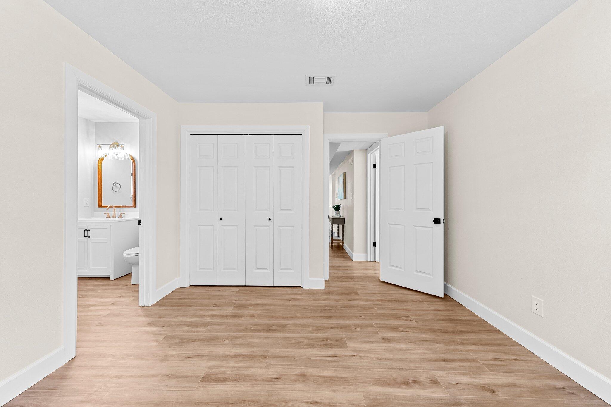 EDGEWATER VILLAGE - Residential